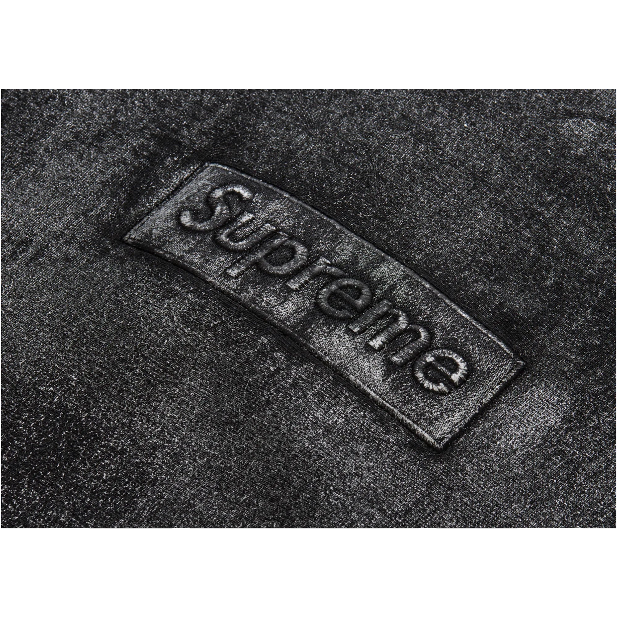 Supreme x mm6 box logo