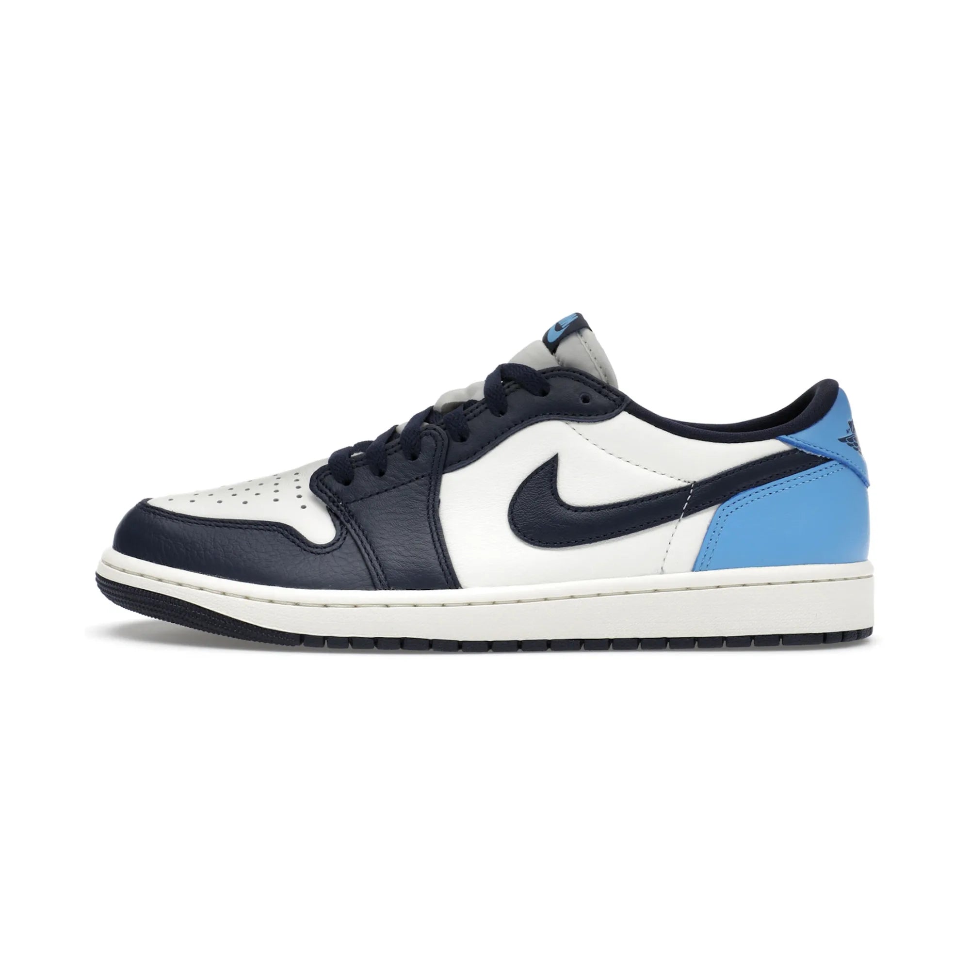 Jordan 1 Low OG Obsidian UNC