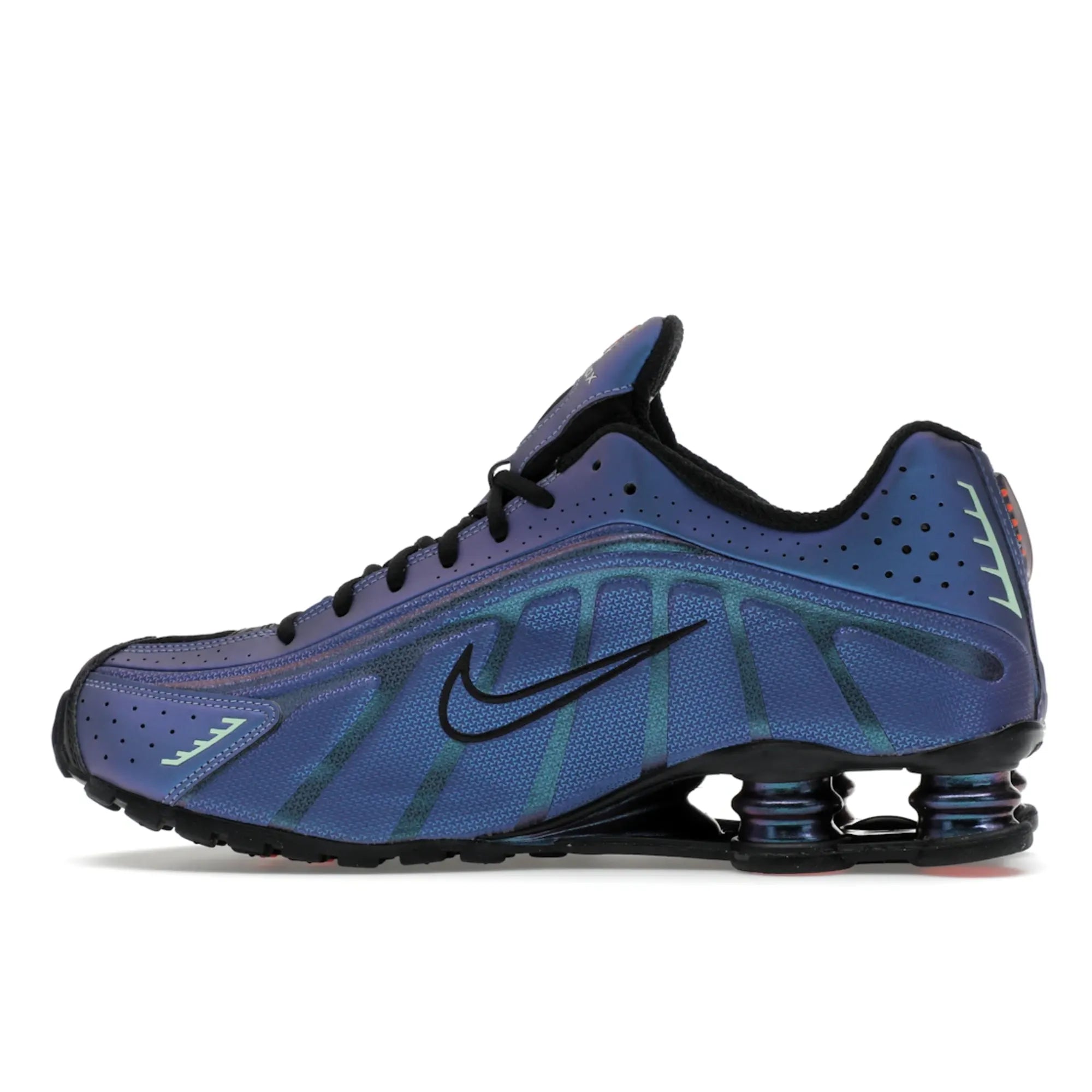 Nike Shox R4 Iridescent