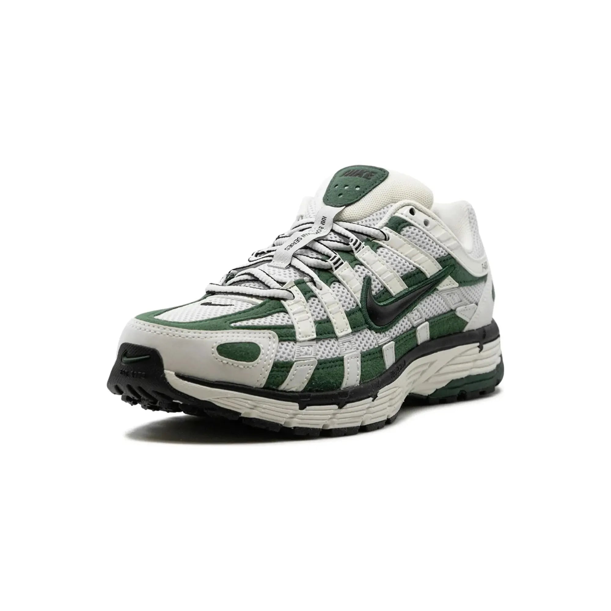 Nike P-6000 Fir (Women's)