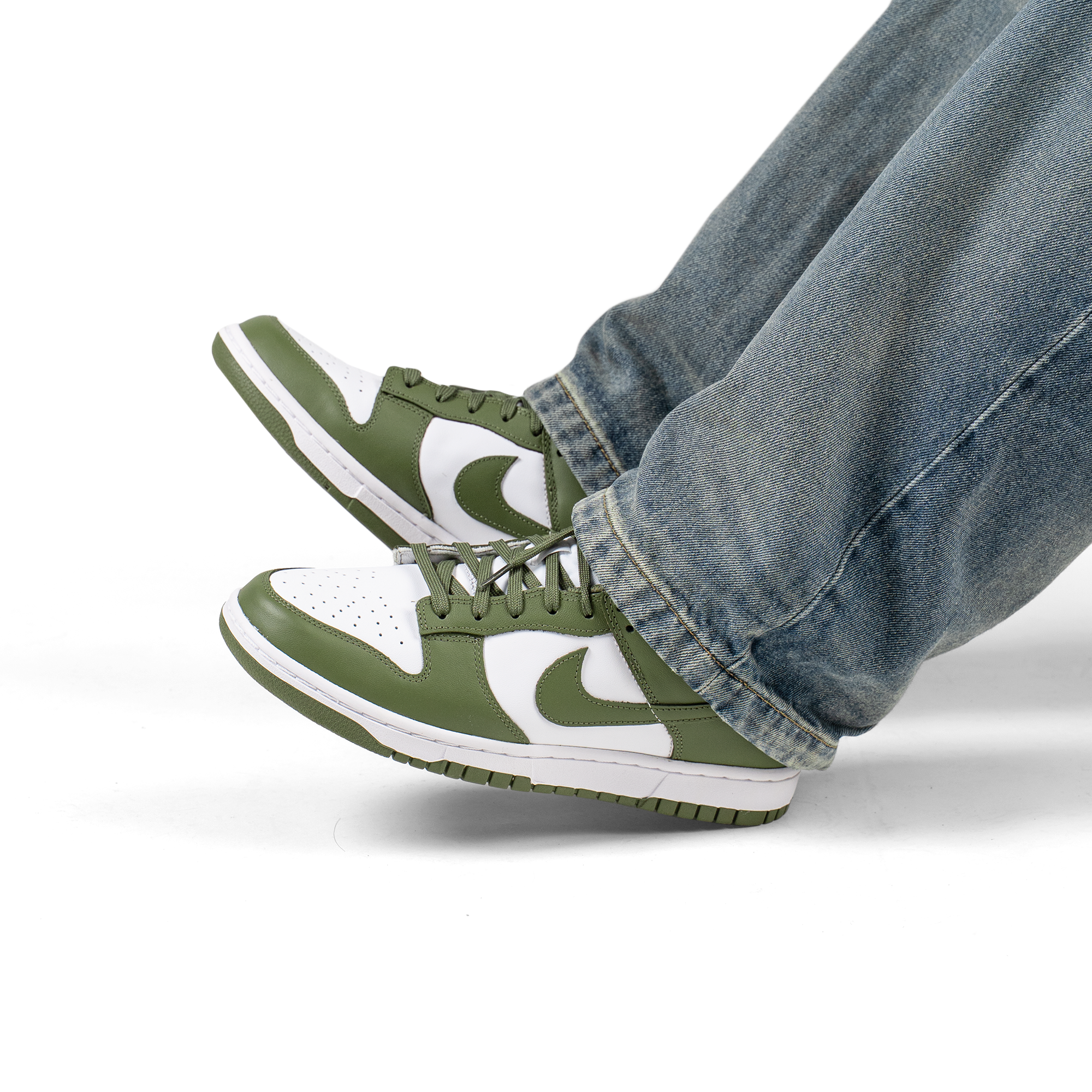 Medium Olive