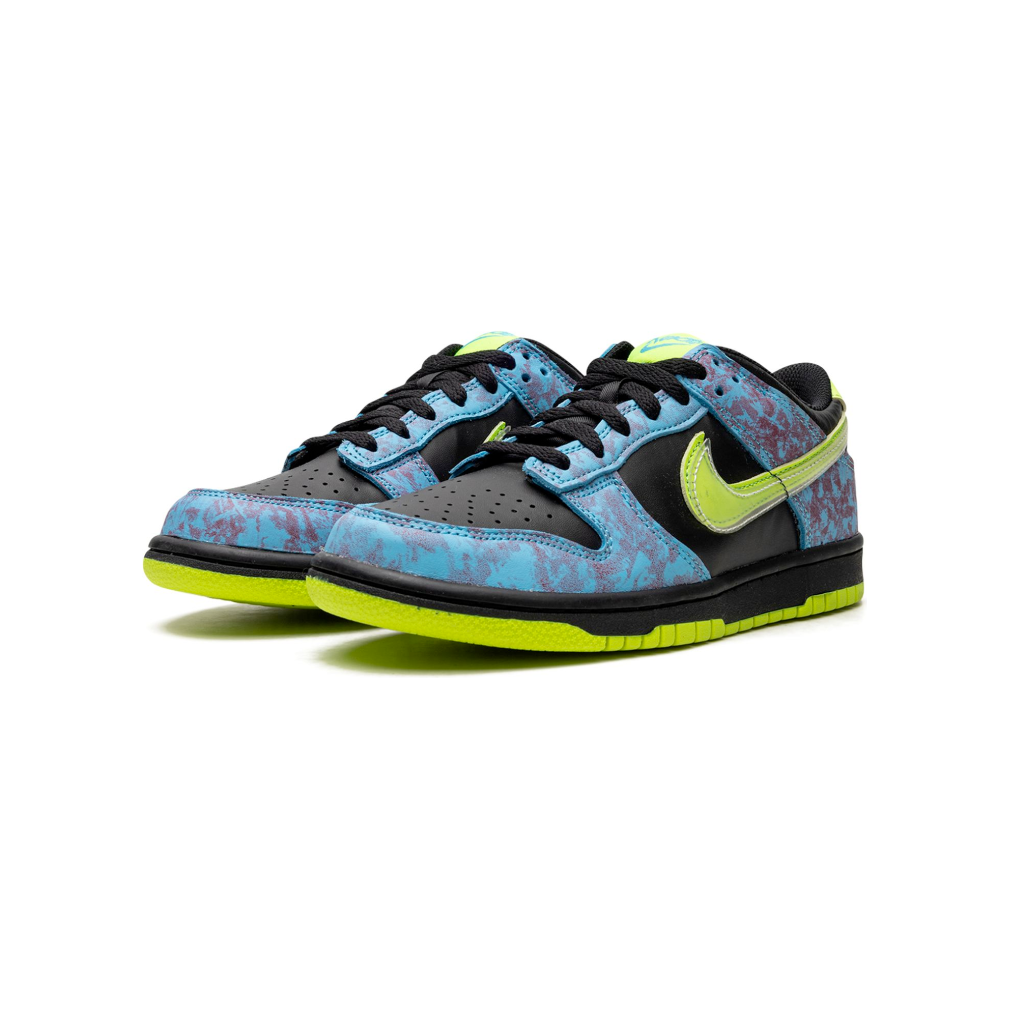 Nike Dunk Low "Acid Wash Baltic Blue Volt"