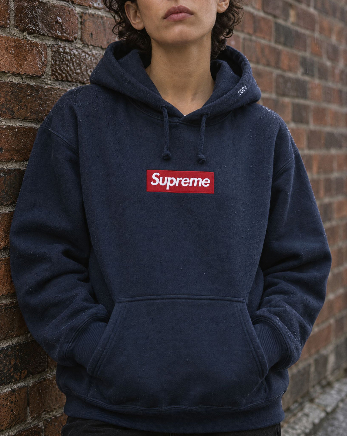 Supreme Box Logo Hoodie (FW24) Navy - on-foot
