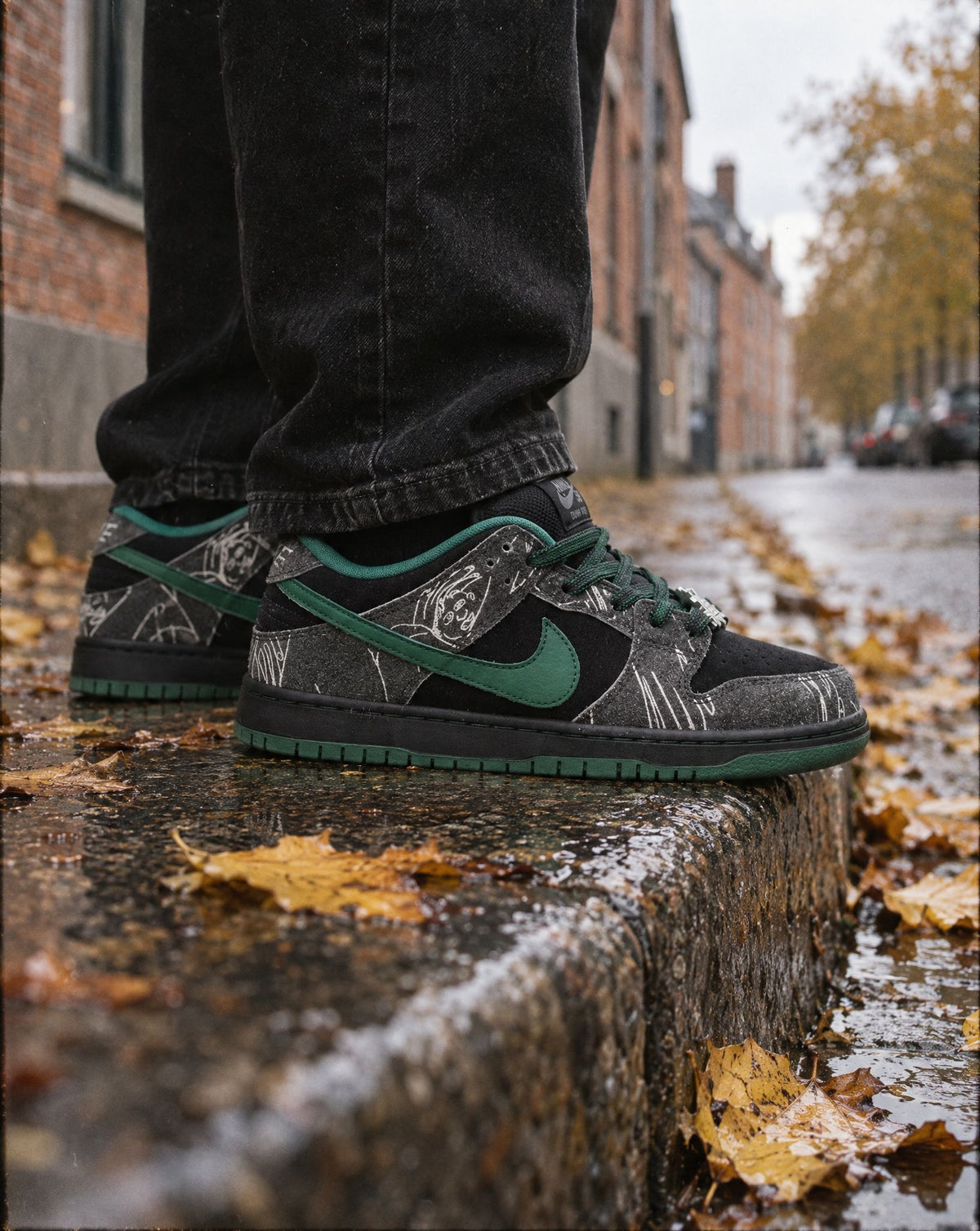 Nike SB Dunk Low There Skateboards - on-foot