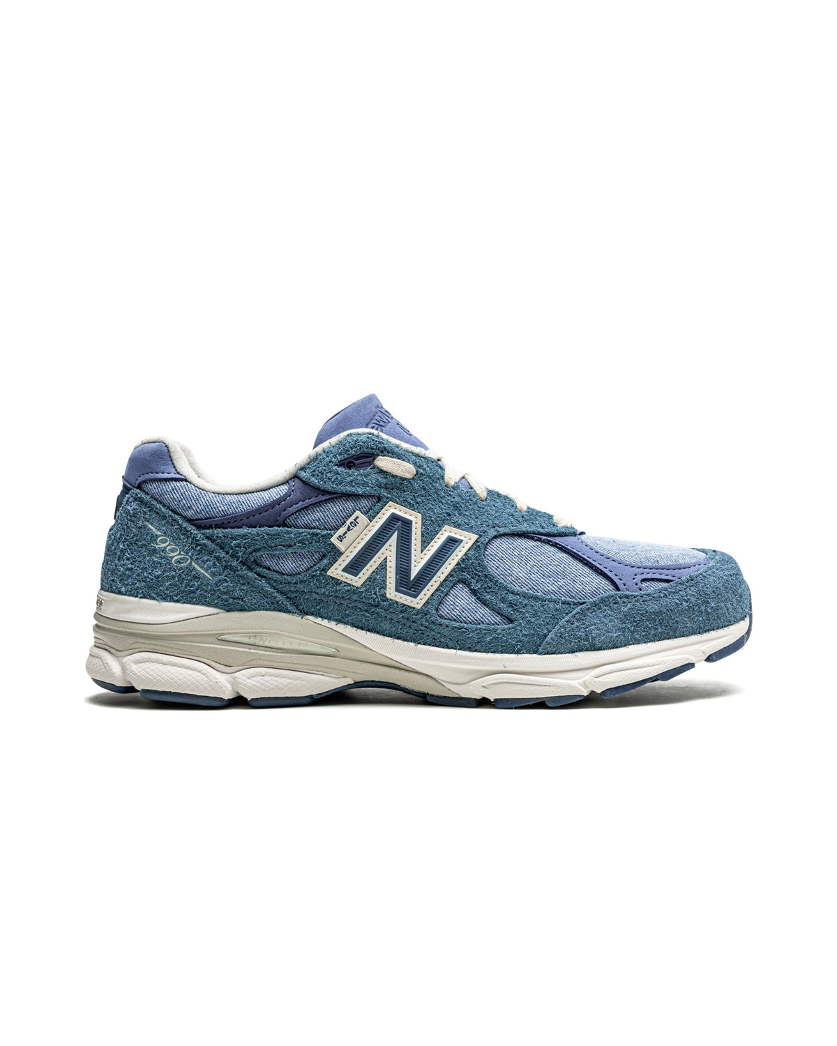 New Balance 990v3 Levi