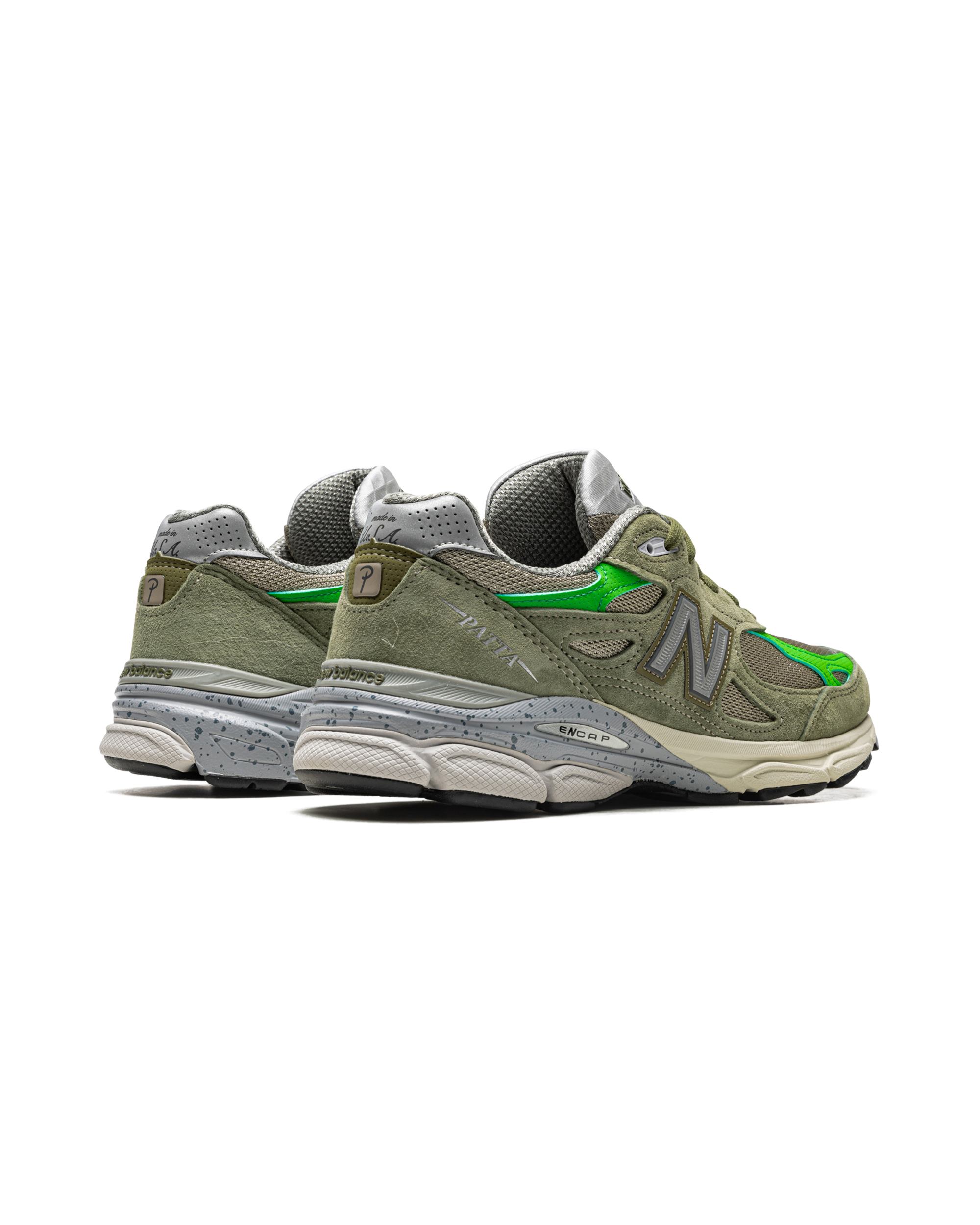 New Balance 990v3 MiUSA Patta Keep Your Family Close