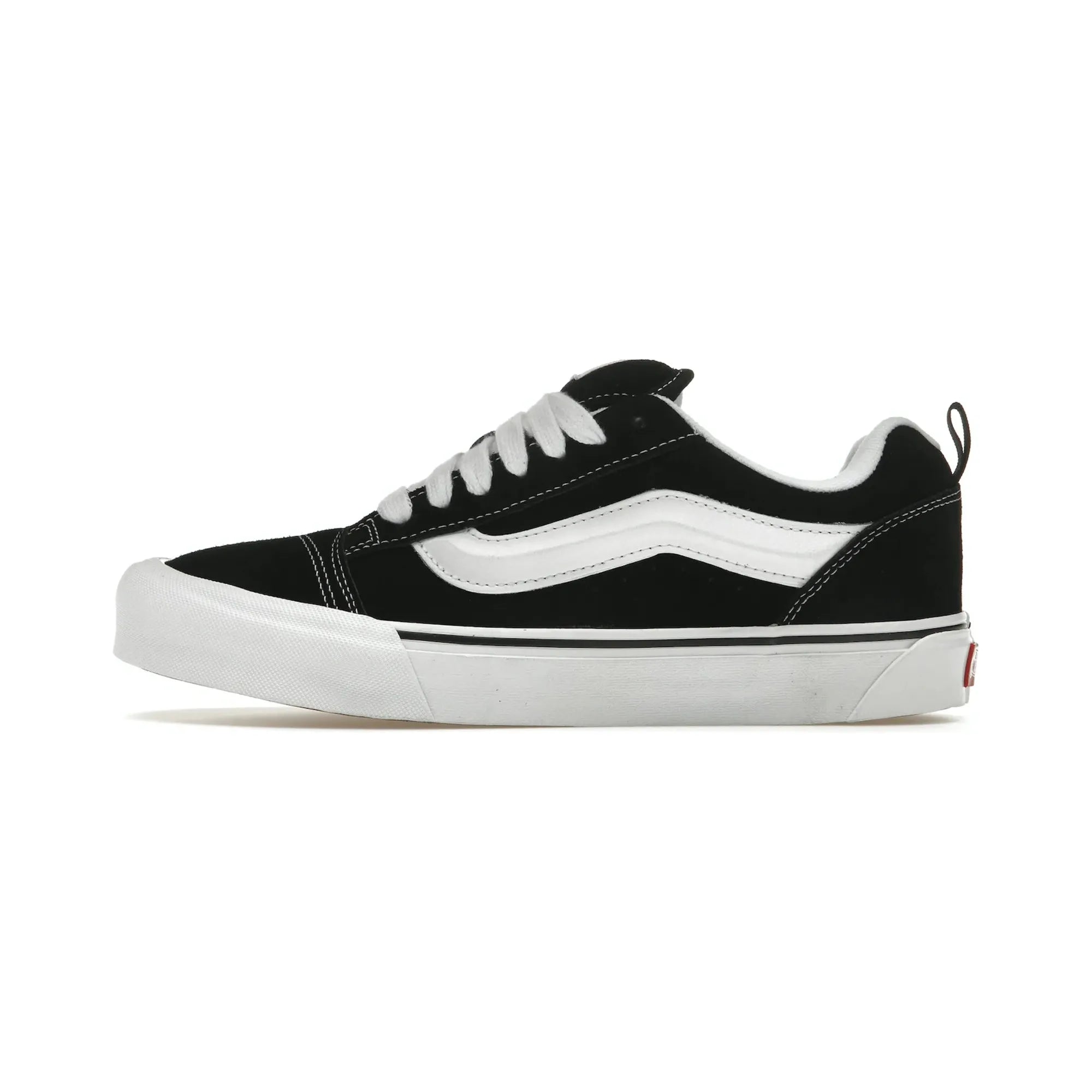 Vans Knu Skool "Black White" - street-bill.dk