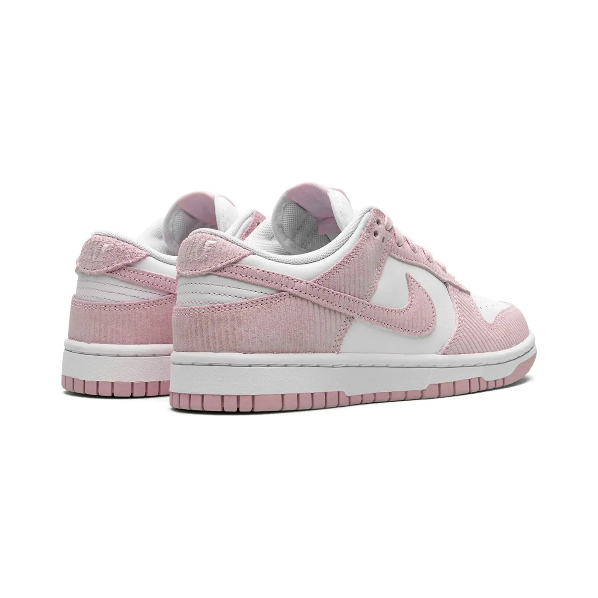 Nike Dunk Low "Pink Corduroy" - street-bill.dk