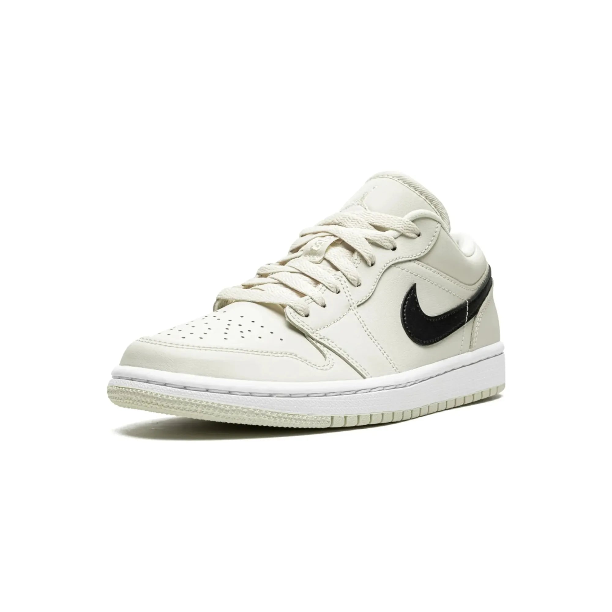 Nike Air Jordan 1 Low "Coconut Milk" - street-bill.dk