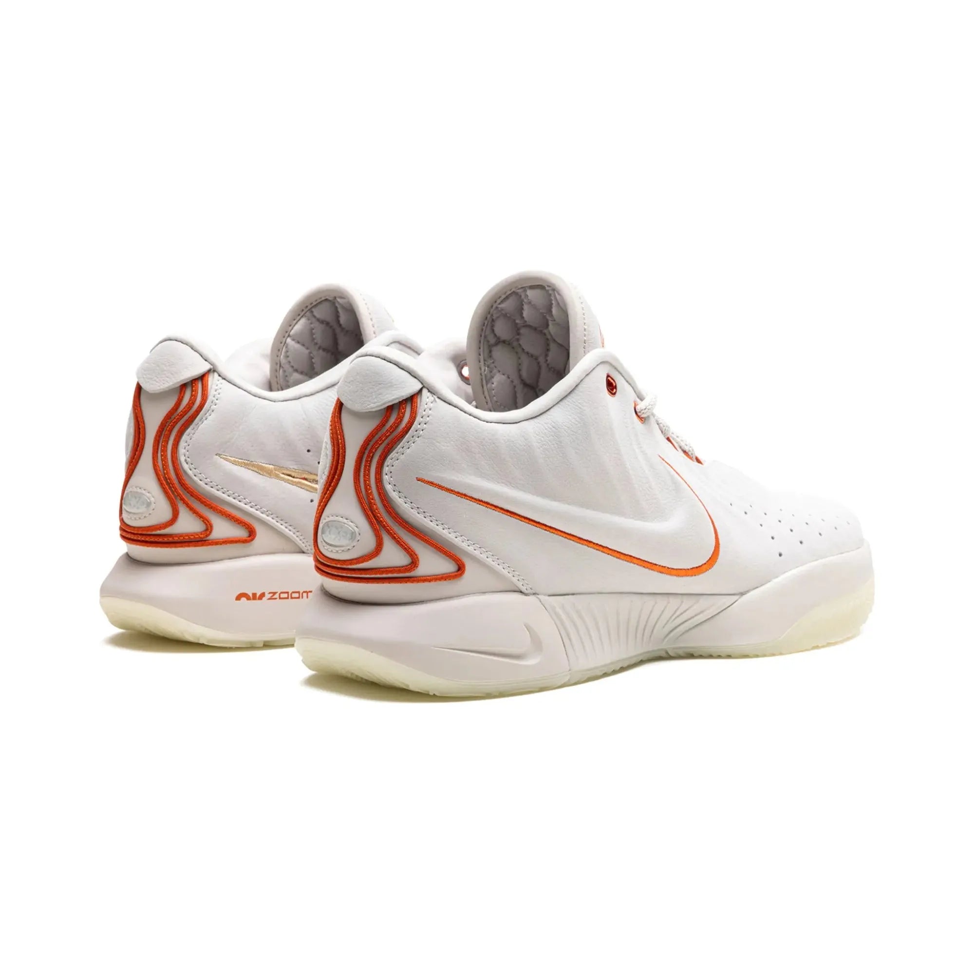 Nike LeBron 21 Akoya
