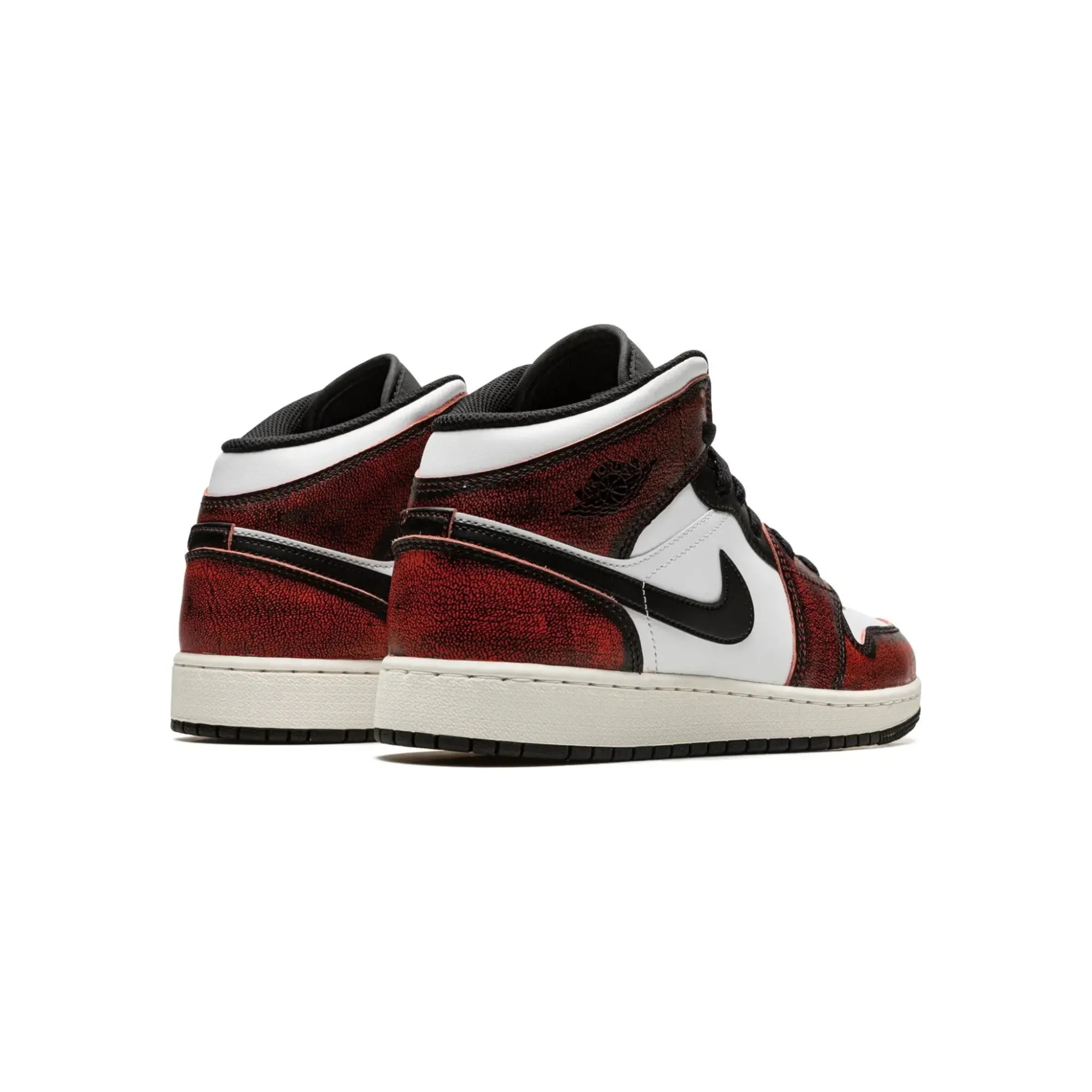 Nike Air Jordan 1 Mid "Wear-Away Chicago" - street-bill.dk