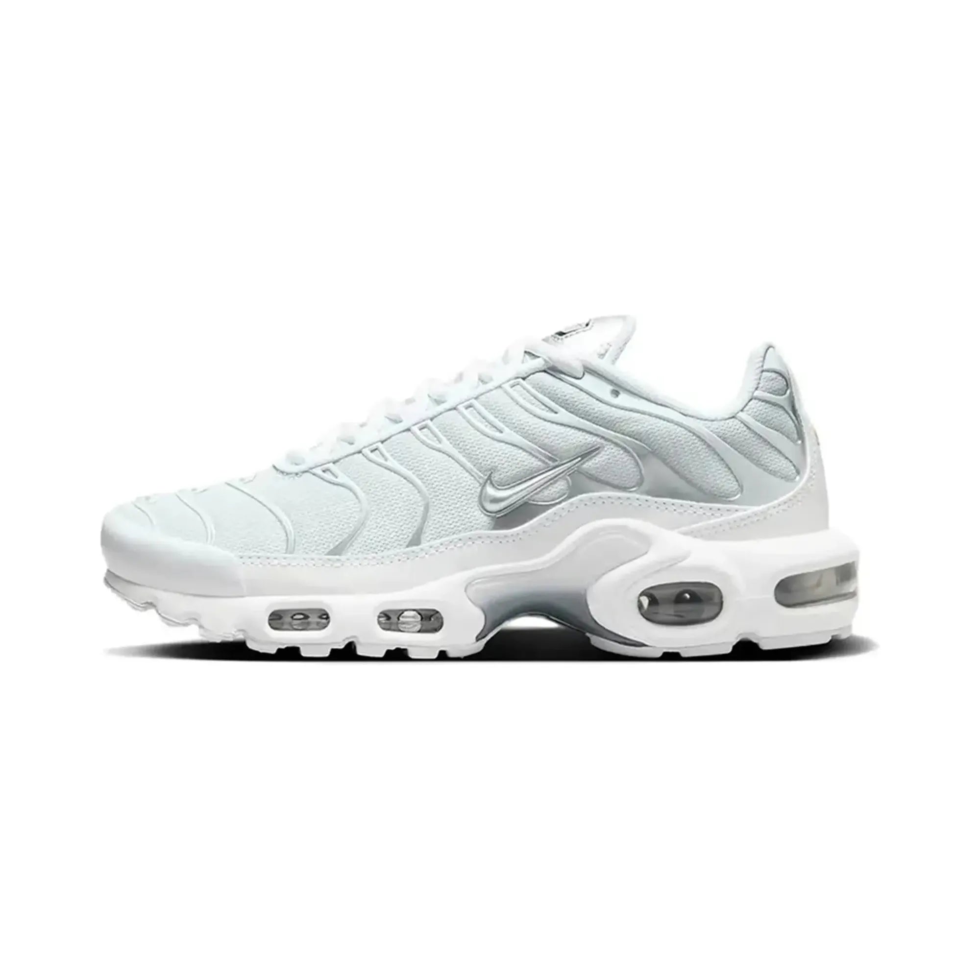 Nike silver tn hotsell