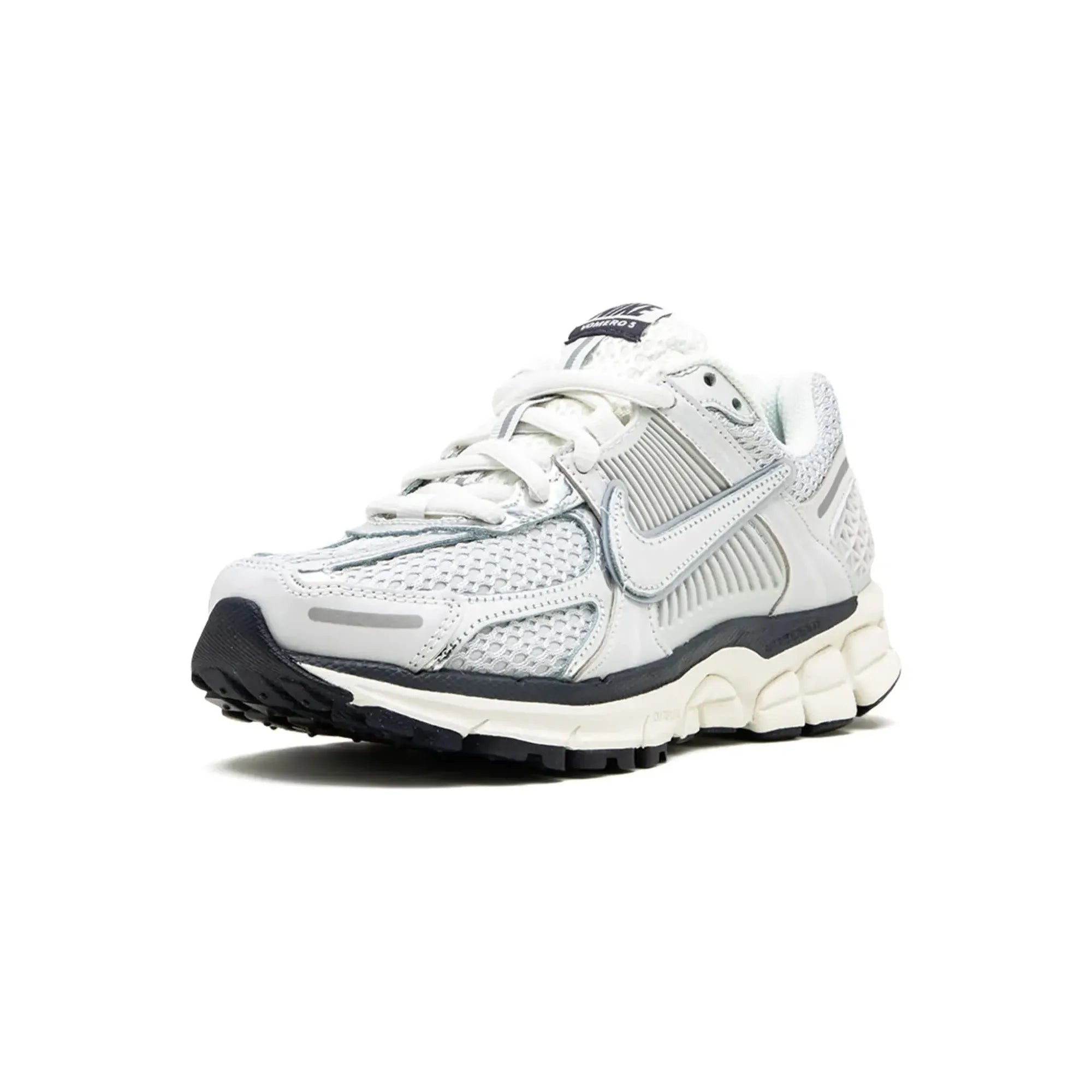 Nike Zoom Vomero 5 "Photon Dust Metallic Silver" - street-bill.dk