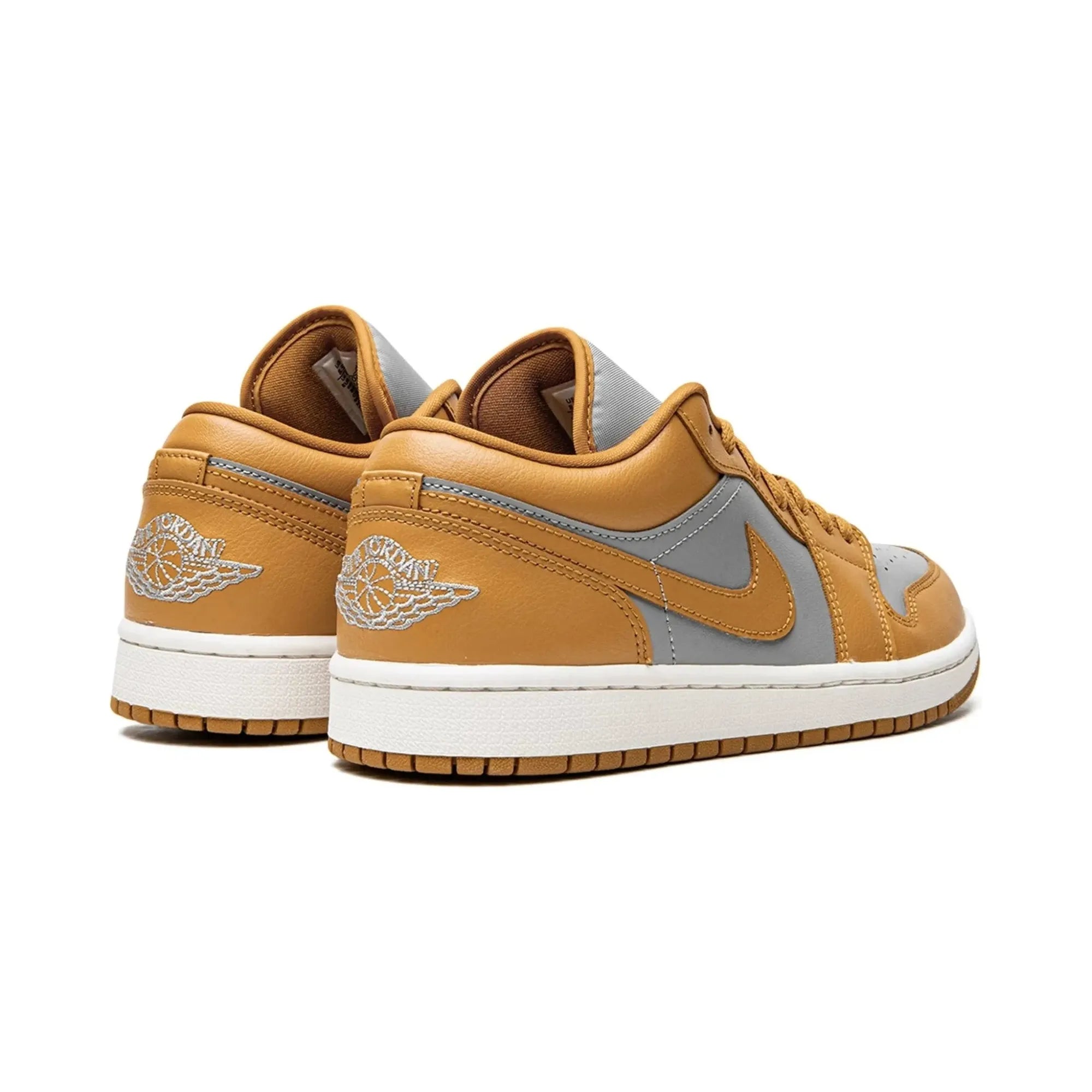 Nike Air Jordan 1 Low "Cement Grey Chutney" - street-bill.dk