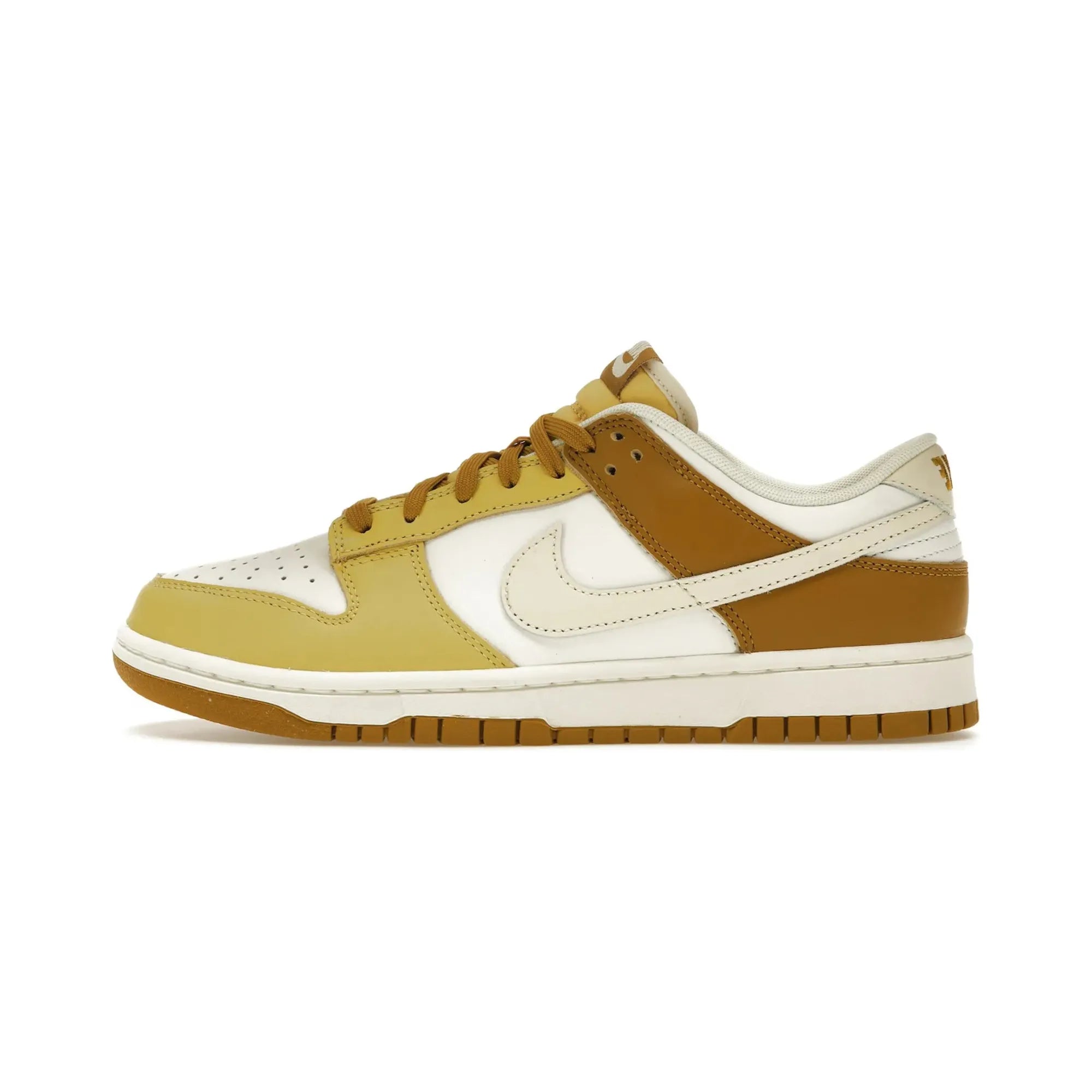 Nike Dunk Low Retro Bronzine