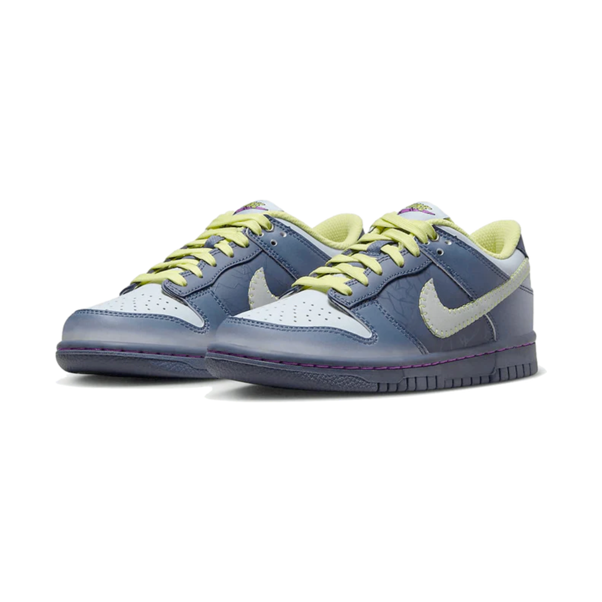 Nike Dunk Low "Halloween I Am Fearless"