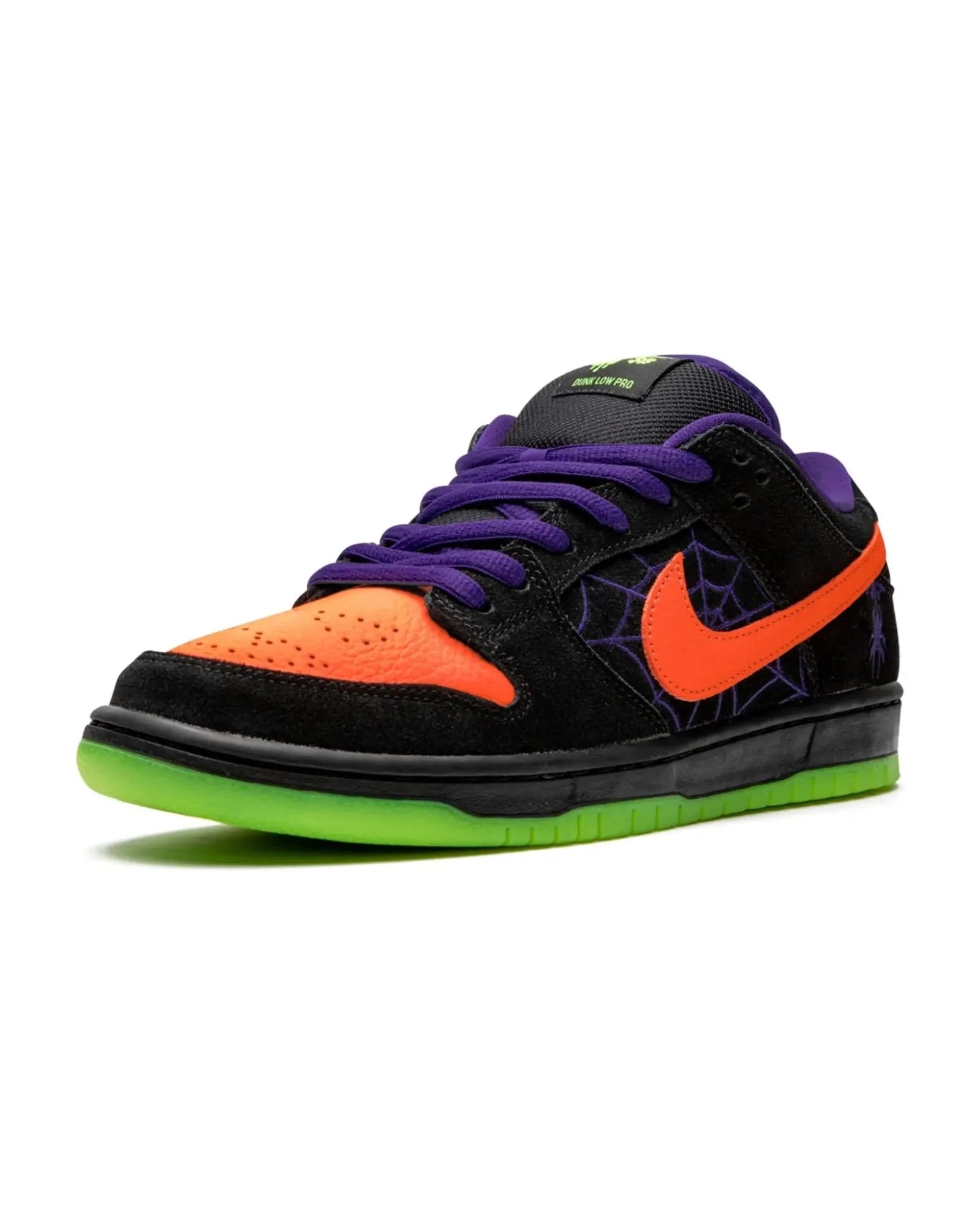Nike SB Dunk Low Night of Mischief Halloween