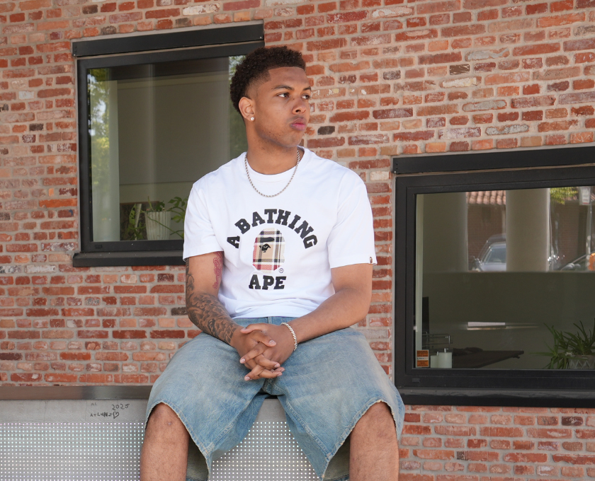 BAPE-KOLLEKTION-MED-MODEL
