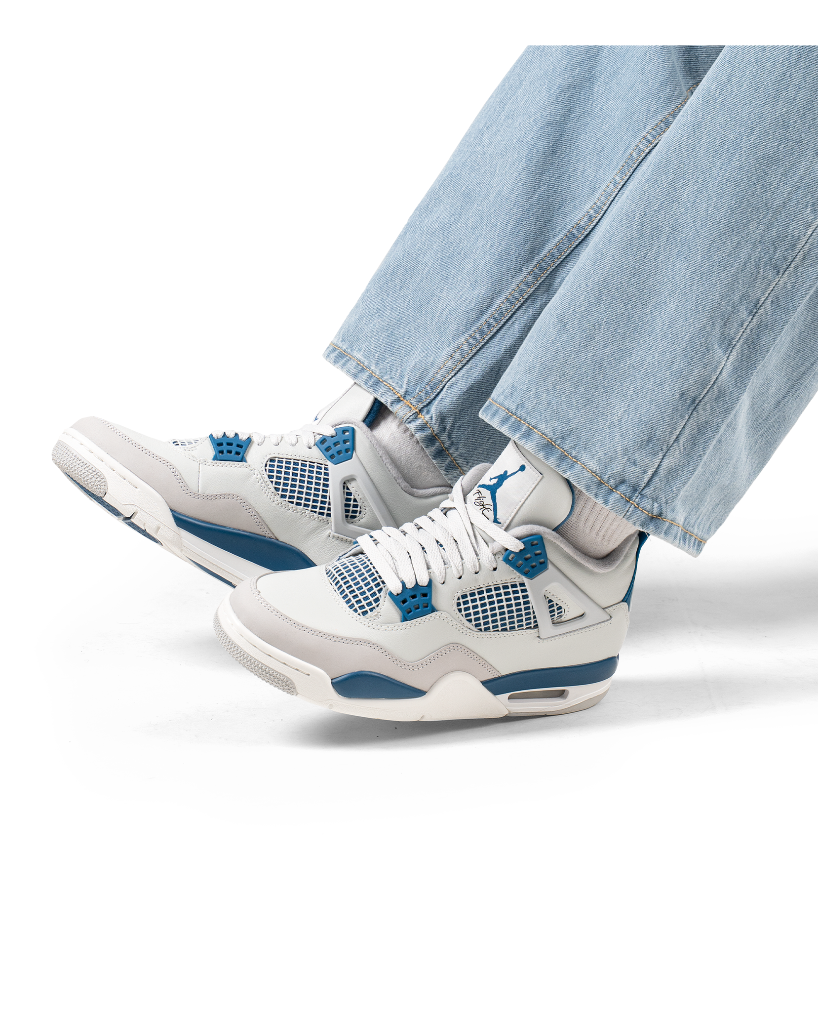 Nike Air Jordan 4 Retro Military Blue
