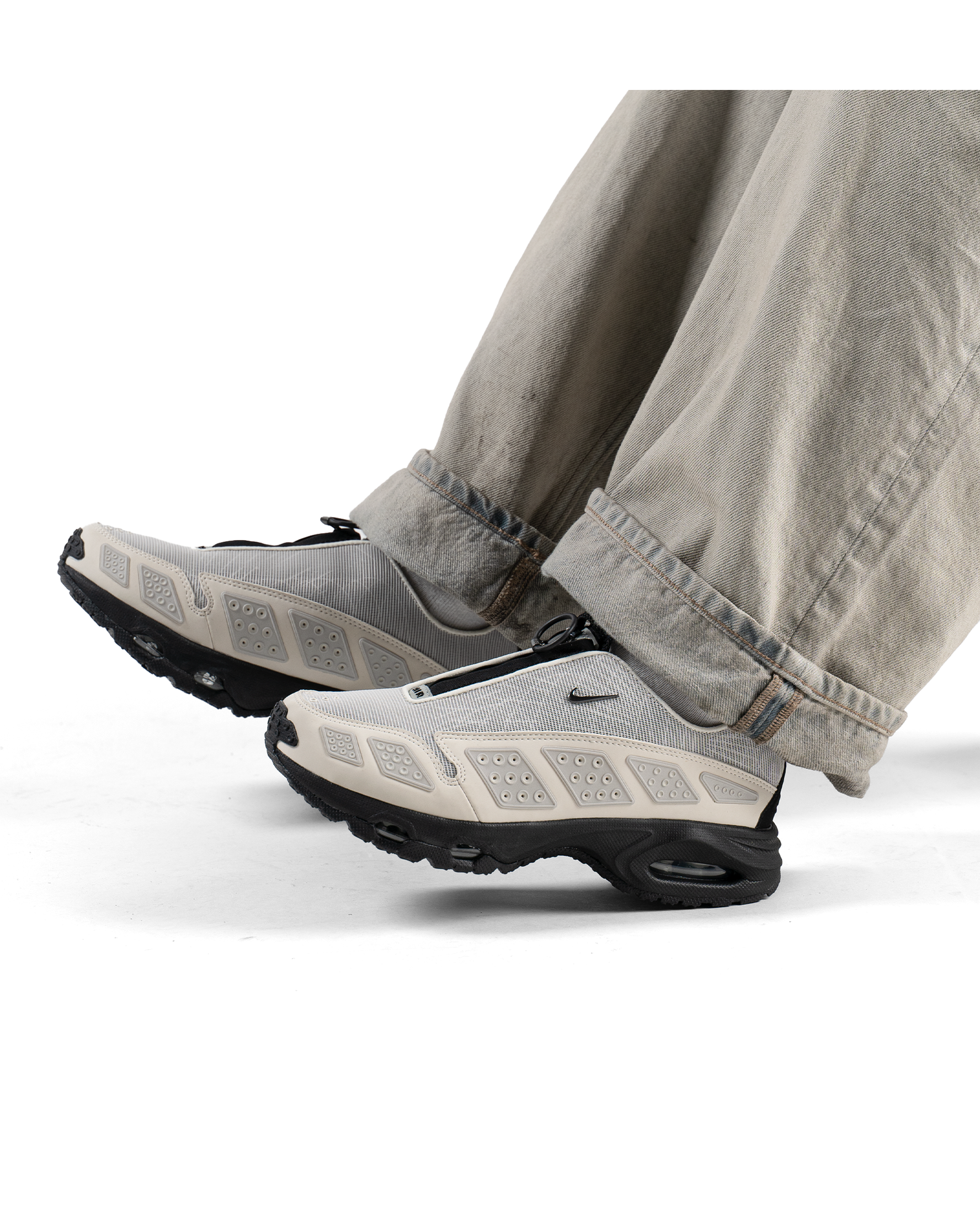 Nike Air Max Sunder Phantom Black
