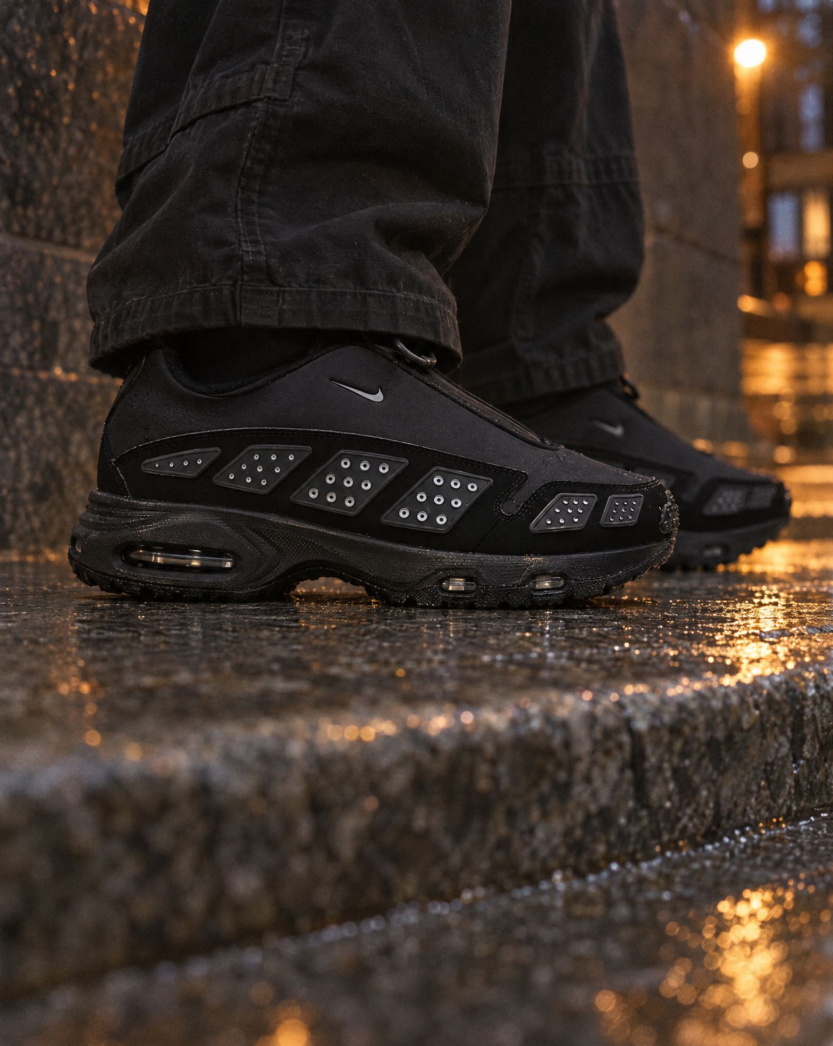 Nike Air Max Sunder Black Silver - on-foot