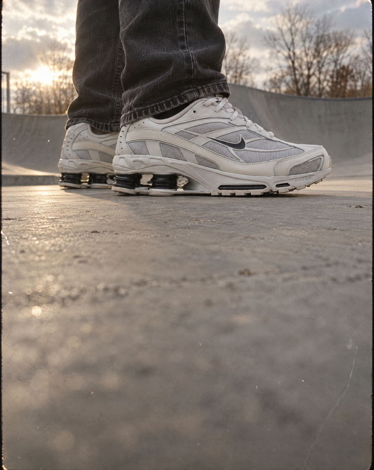 Nike Shox Ride 2 Light Bone Metallic Black - on-foot