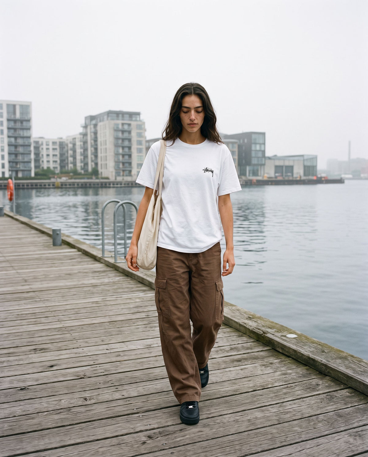 Stussy Basic Tee White - streetstyle i København