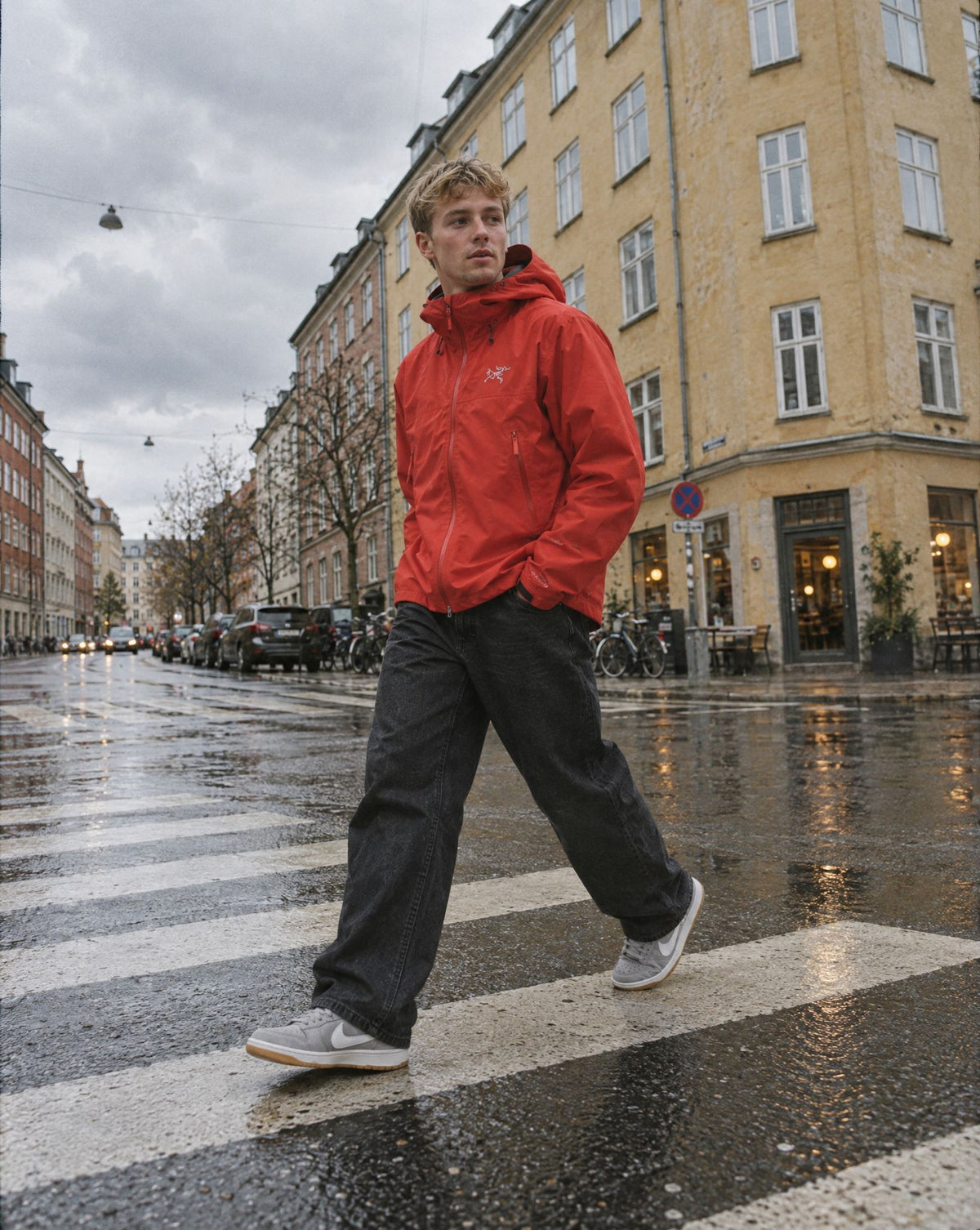 Nike SB Dunk Low Pro ISO Orange Label Wolf Grey Gum - streetstyle i København