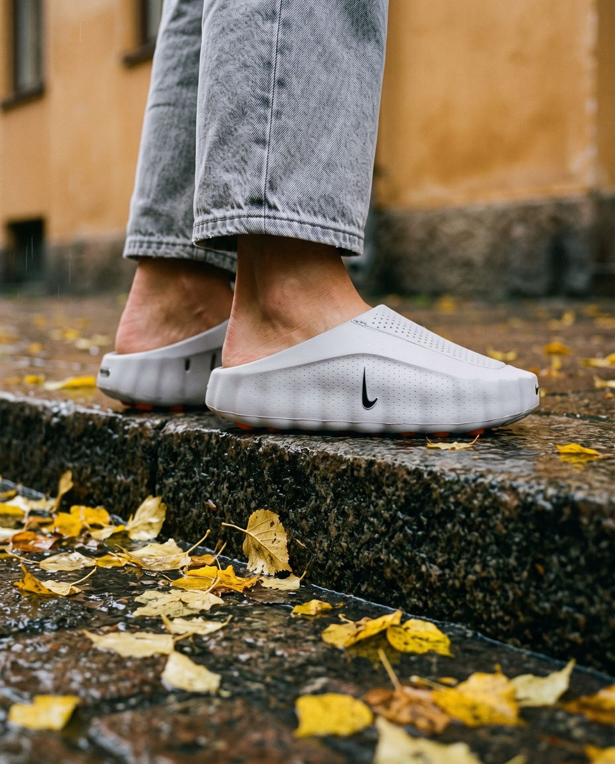 Nike Mind 001 Slide Light Smoke Grey - on-foot