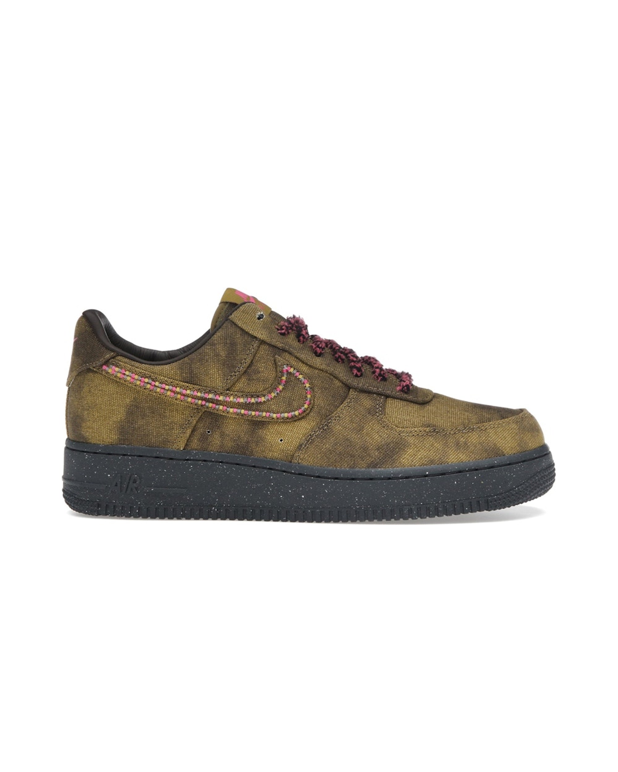 Nike Air Force 1 Low '07 QS Boucle Desert Moss Fierce Pink