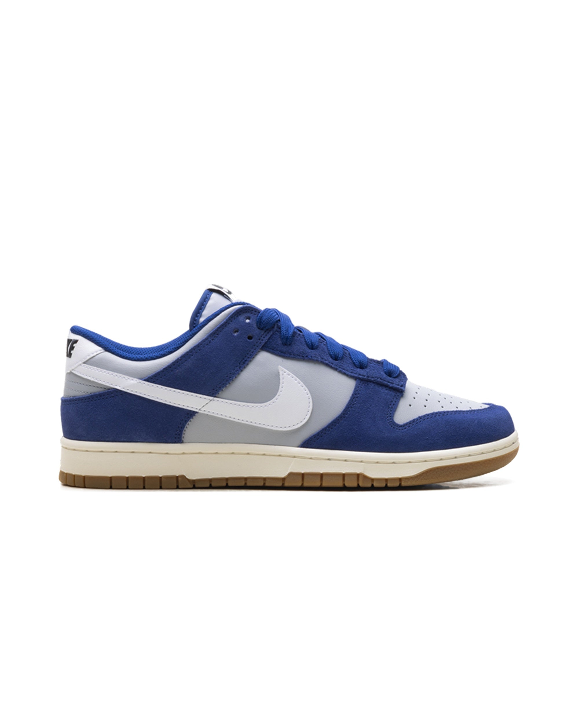 Nike Dunk Low Retro SE Deep Royal Blue Gum