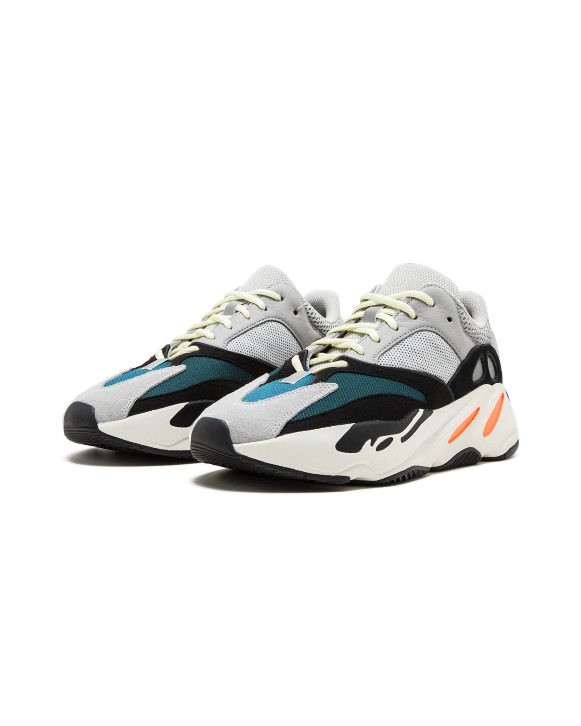 adidas Yeezy Boost 700 Wave Runner til streetwear