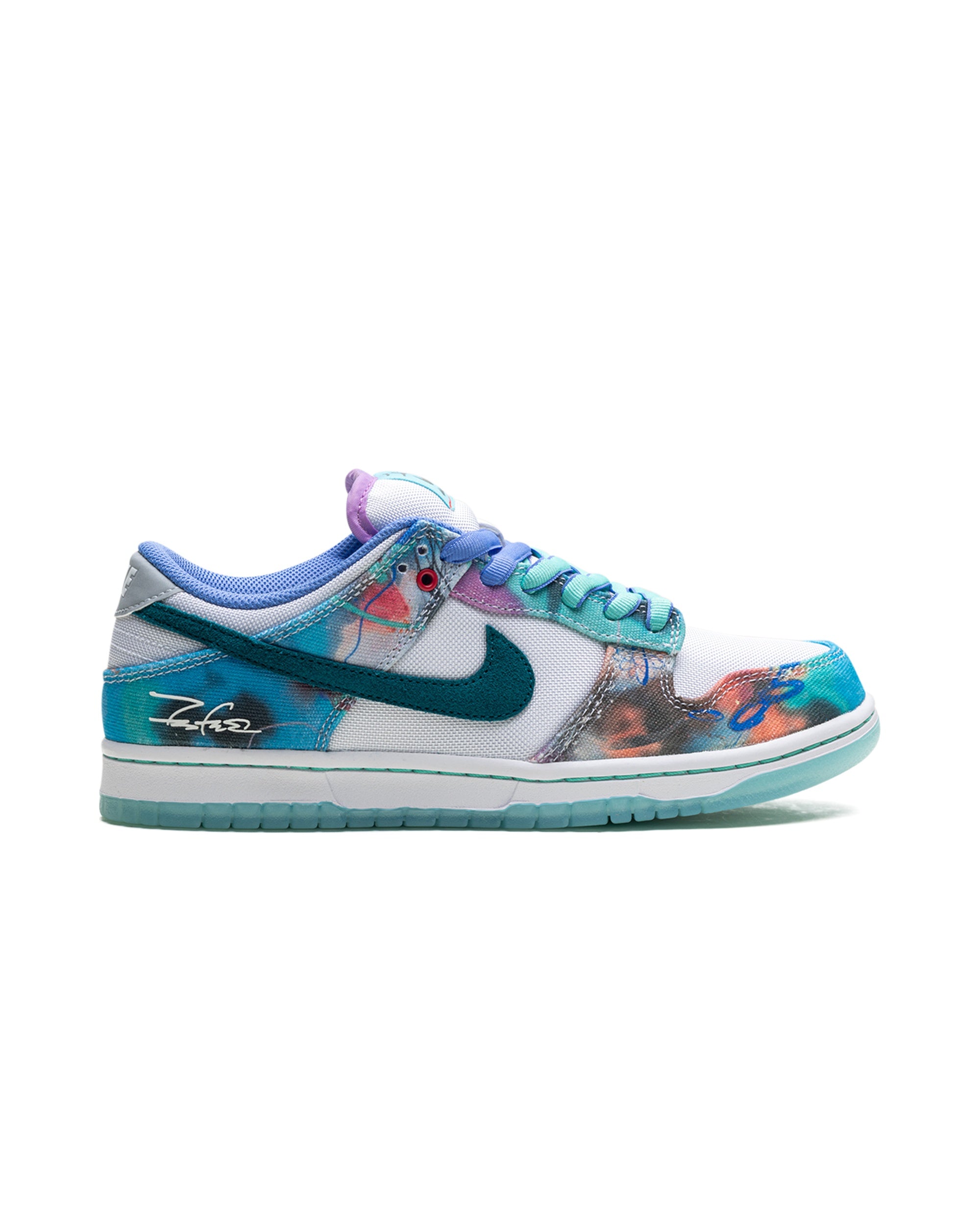 Nike SB Dunk Low Futura Laboratories Bleached Aqua