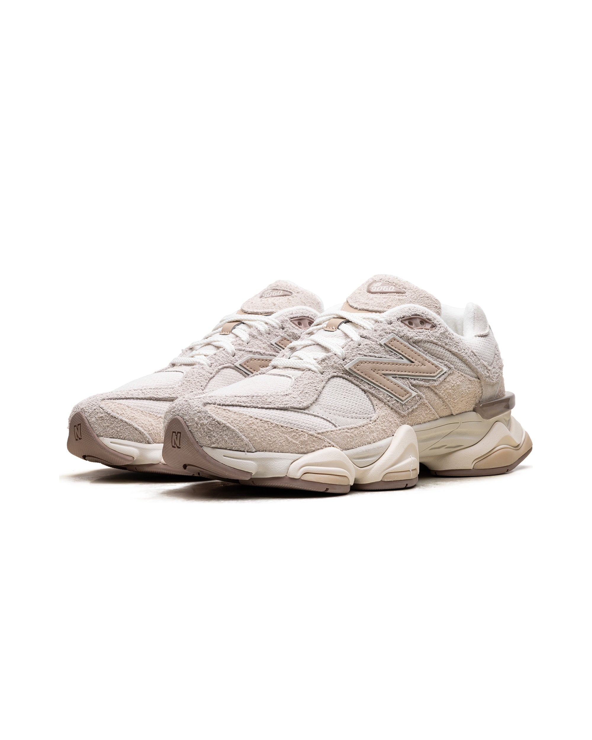 New Balance 9060 Bisque Sea Salt