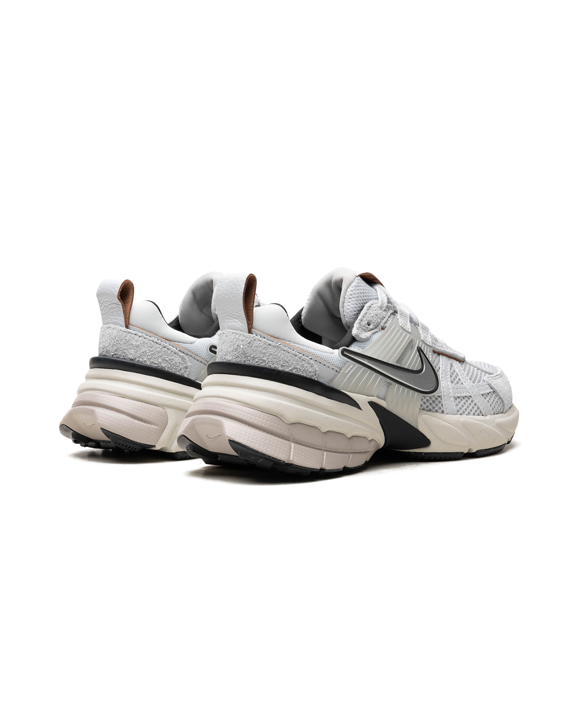 Nike V2K Run Pure Platinum Chrome (Women's)