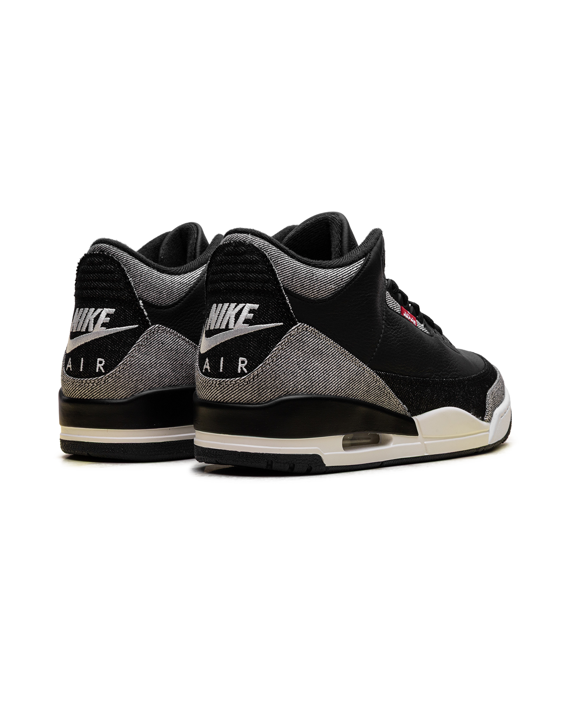 Jordan 3 Retro Levi’s Black