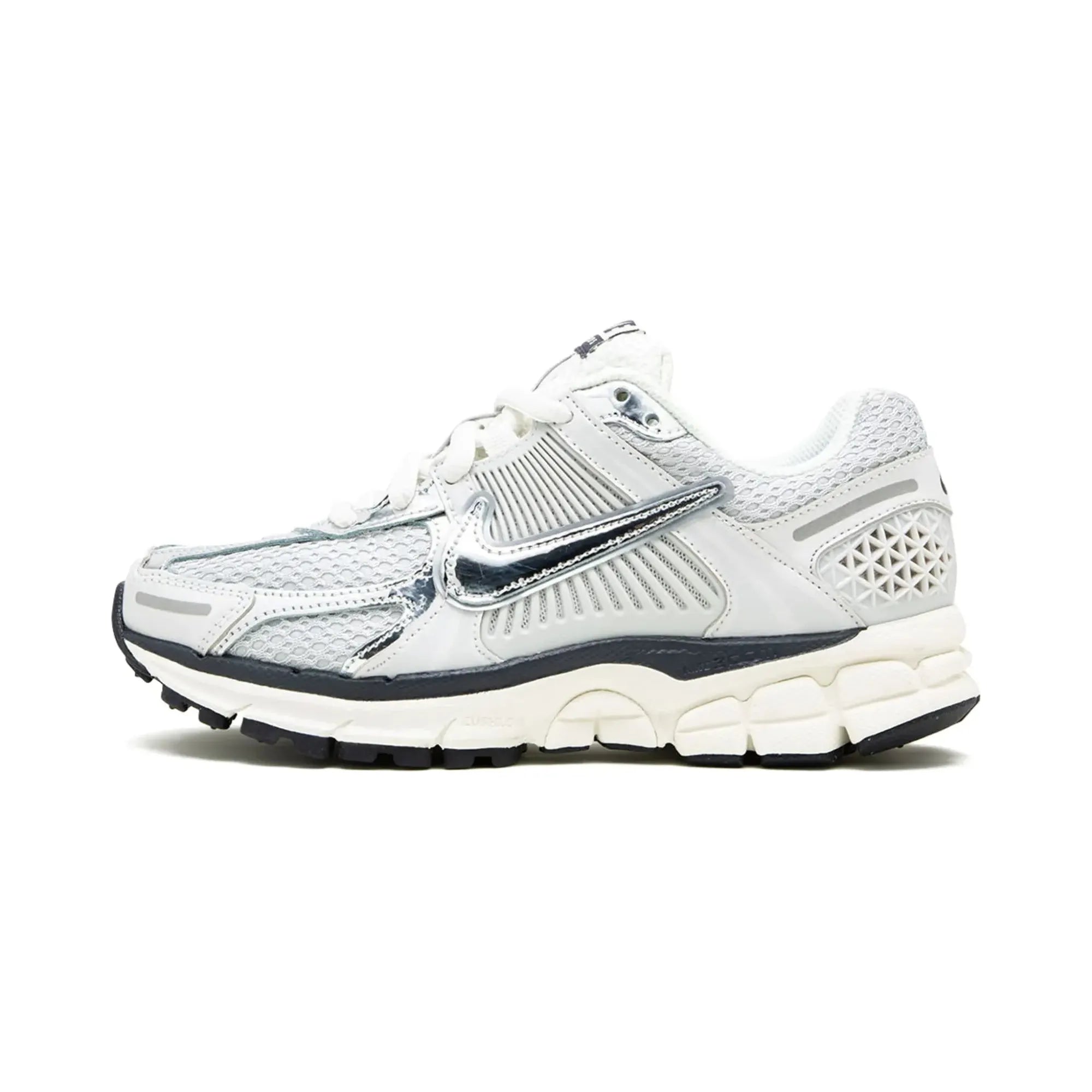 Nike Zoom Vomero 5 "Photon Dust Metallic Silver" - street-bill.dk