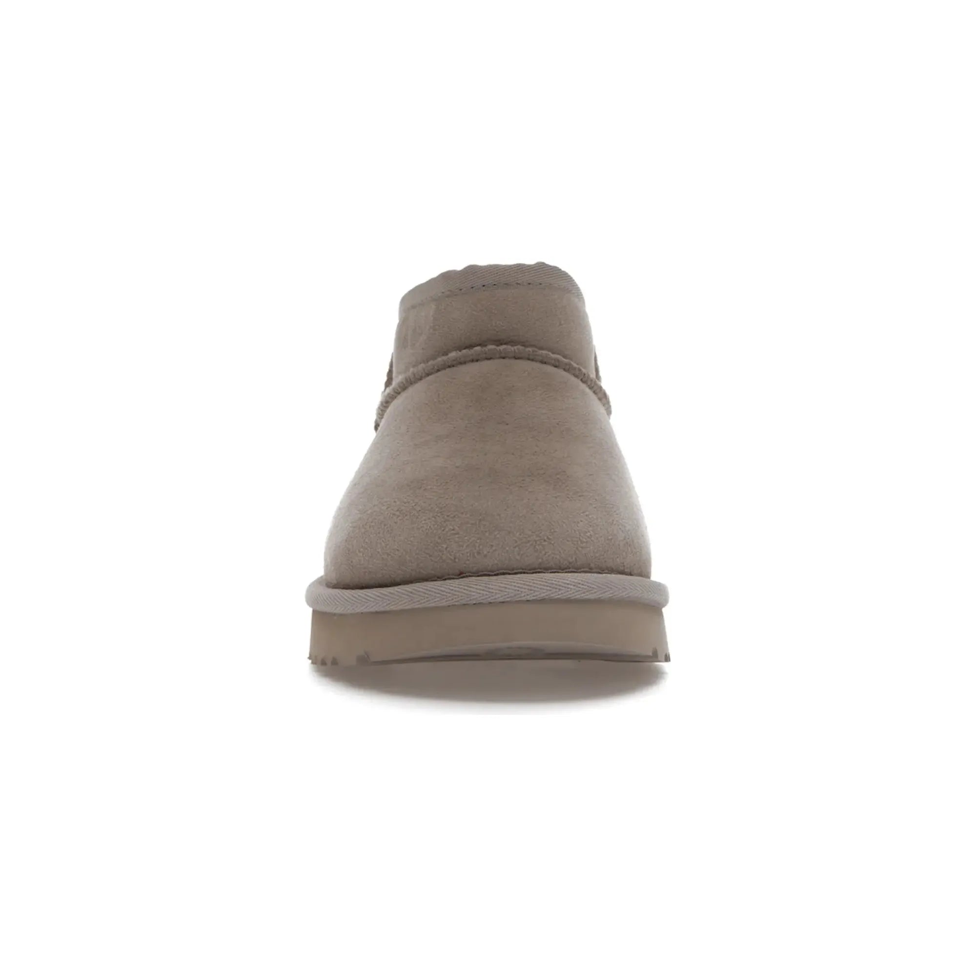 UGG Classic "Ultra Mini Boot Goat" - street-bill.dk