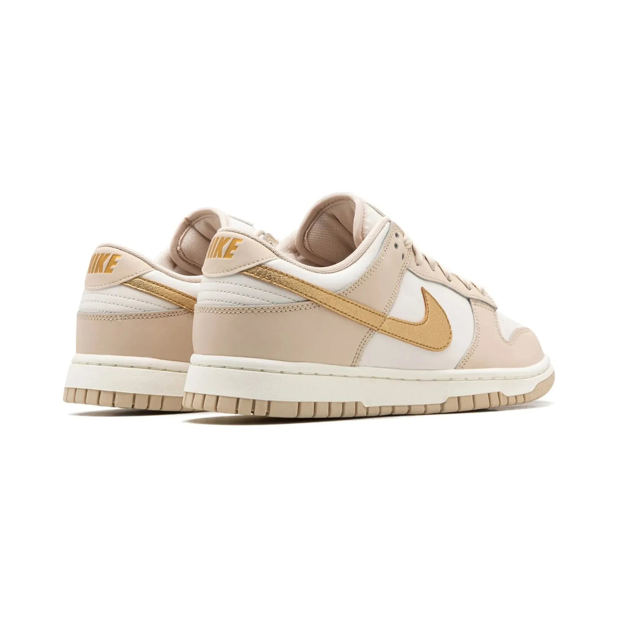 Nike Dunk Low "Gold Swoosh" - street-bill.dk
