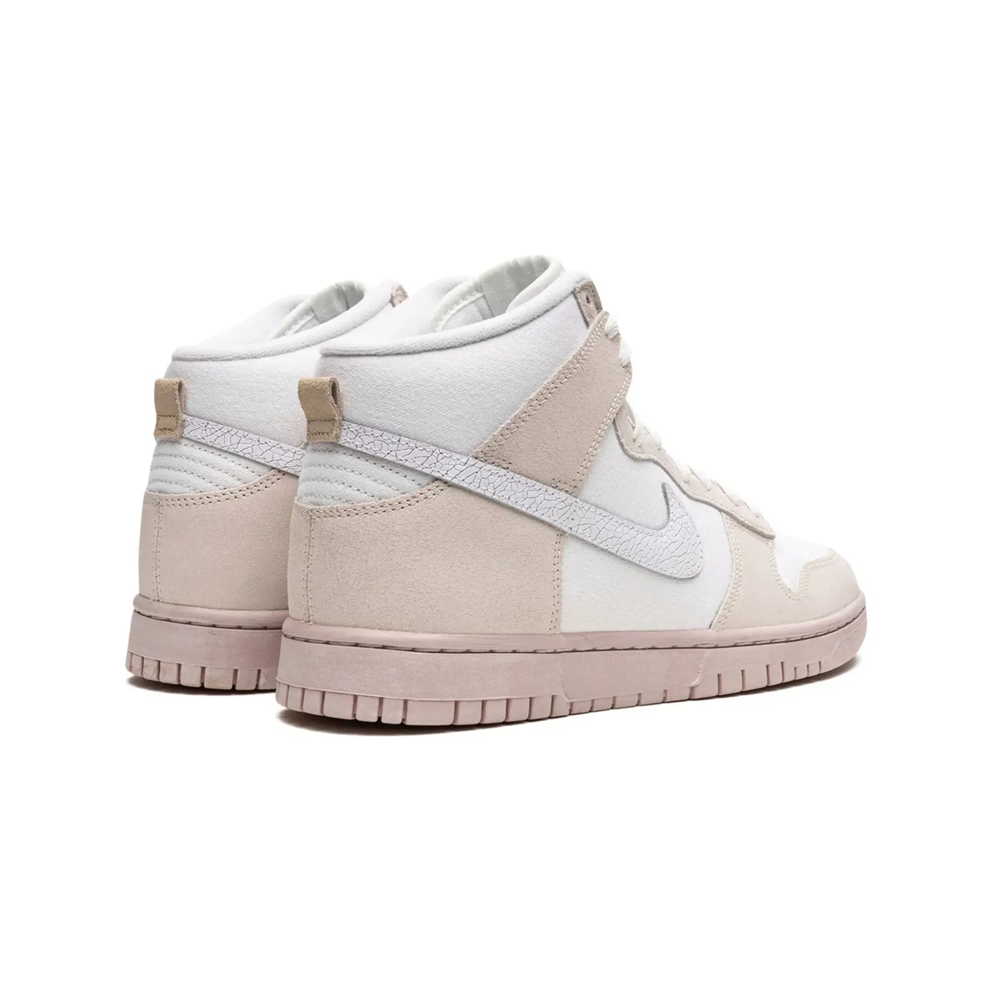 Nike Dunk High "Cracked Leather Swoosh" - street-bill.dk
