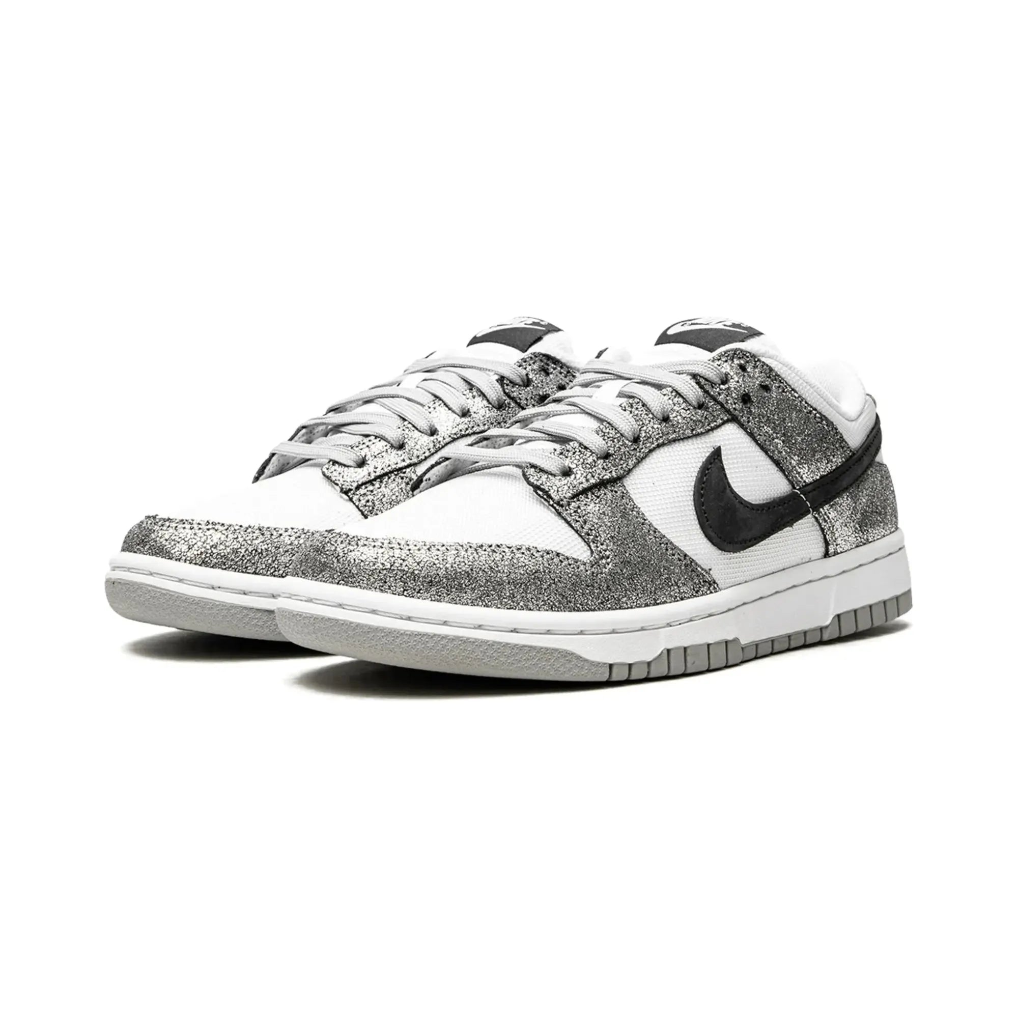 Nike Dunk Low "Golden Gals Metallic Silver" - street-bill.dk