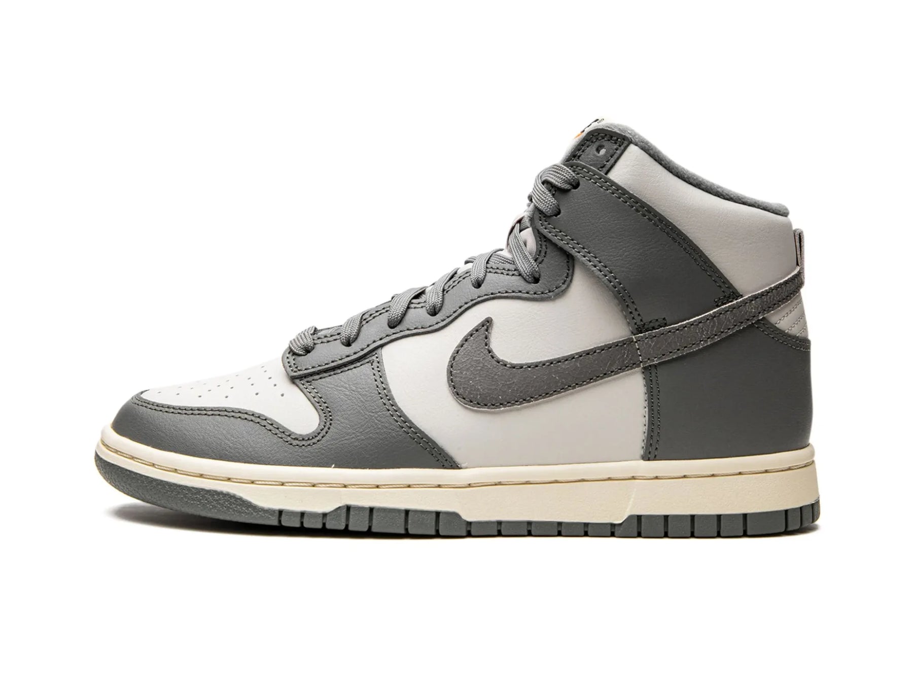 Nike Dunk High "Vintage Light Bone Grey" - street-bill.dk