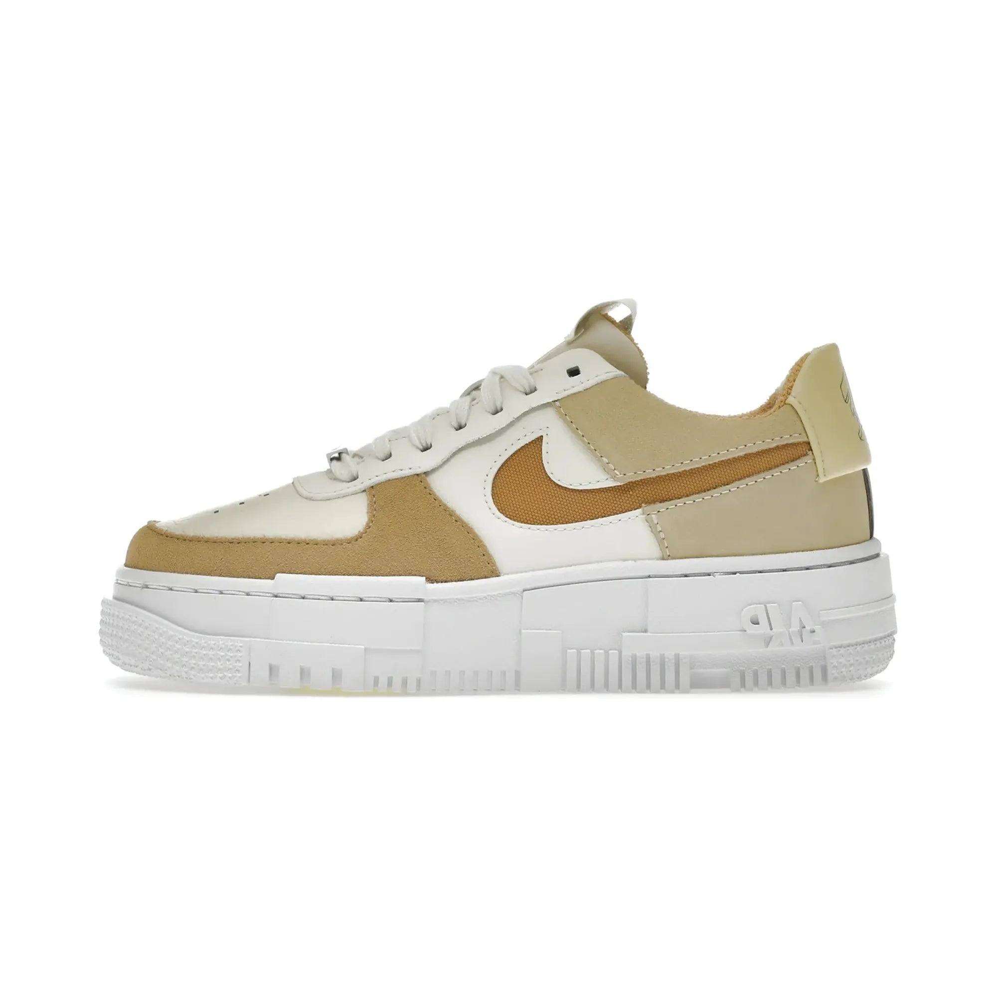 Nike Air Force 1 Pixel Sail "Coconut Milk" - street-bill.dk