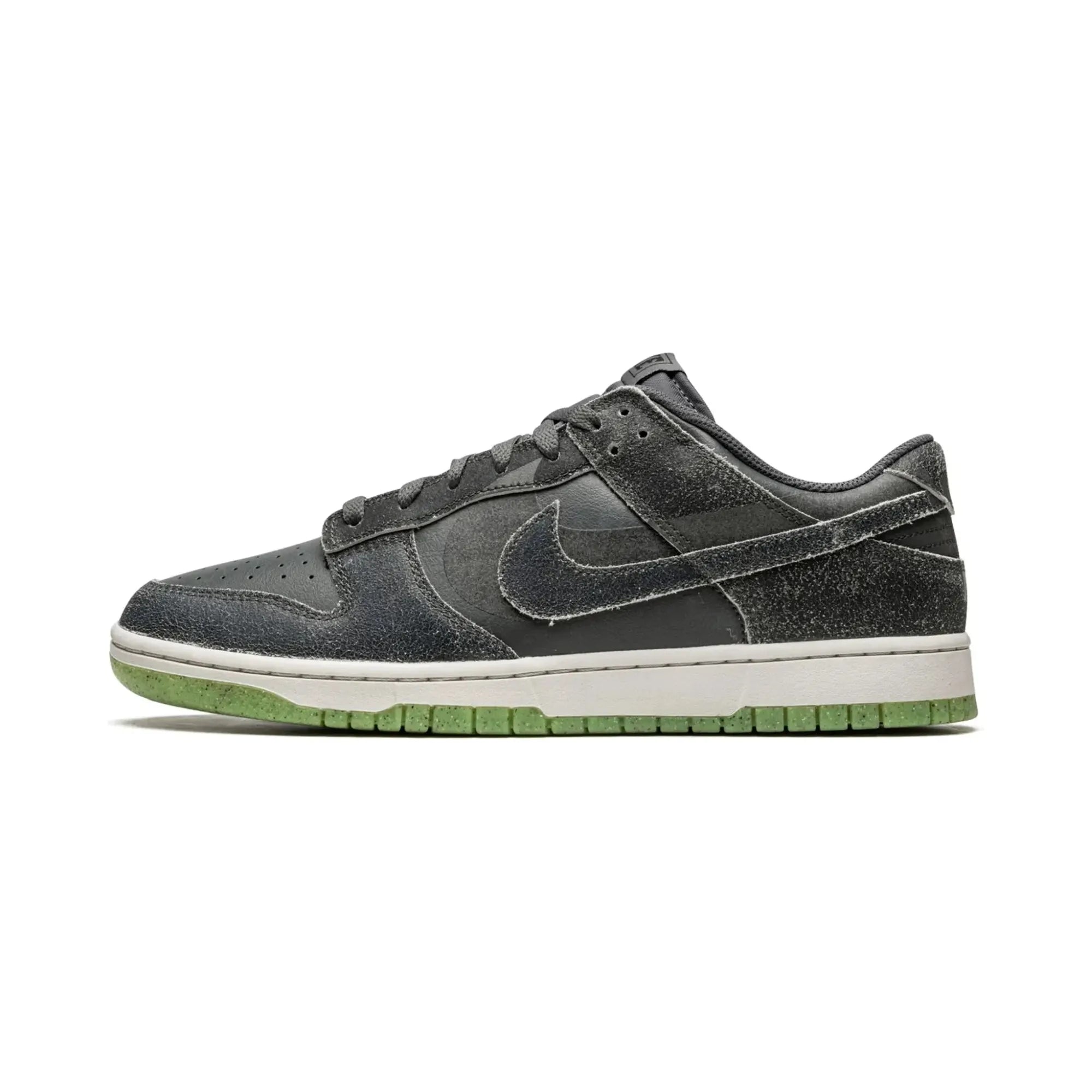 Nike Dunk Low "Halloween Cauldron" (2022) - street-bill.dk
