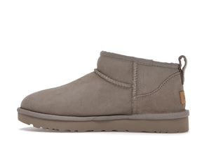 UGG Classic "Ultra Mini Boot Goat" - street-bill.dk