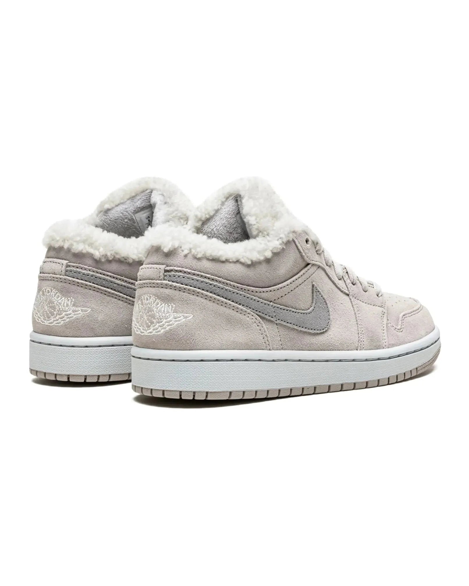 Jordan 1 Low SE Sherpa Fleece (Women's)