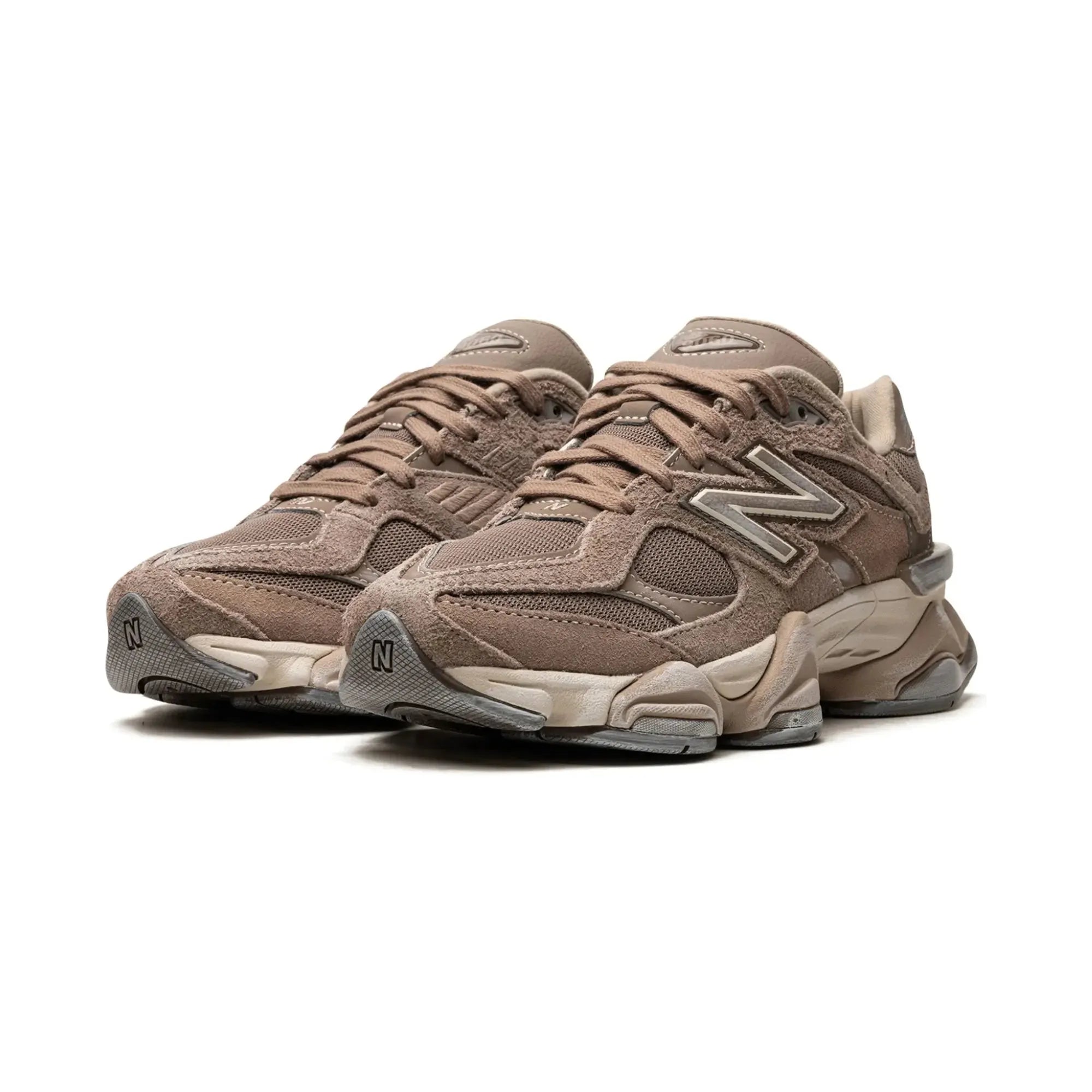New Balance 9060 Mushroom