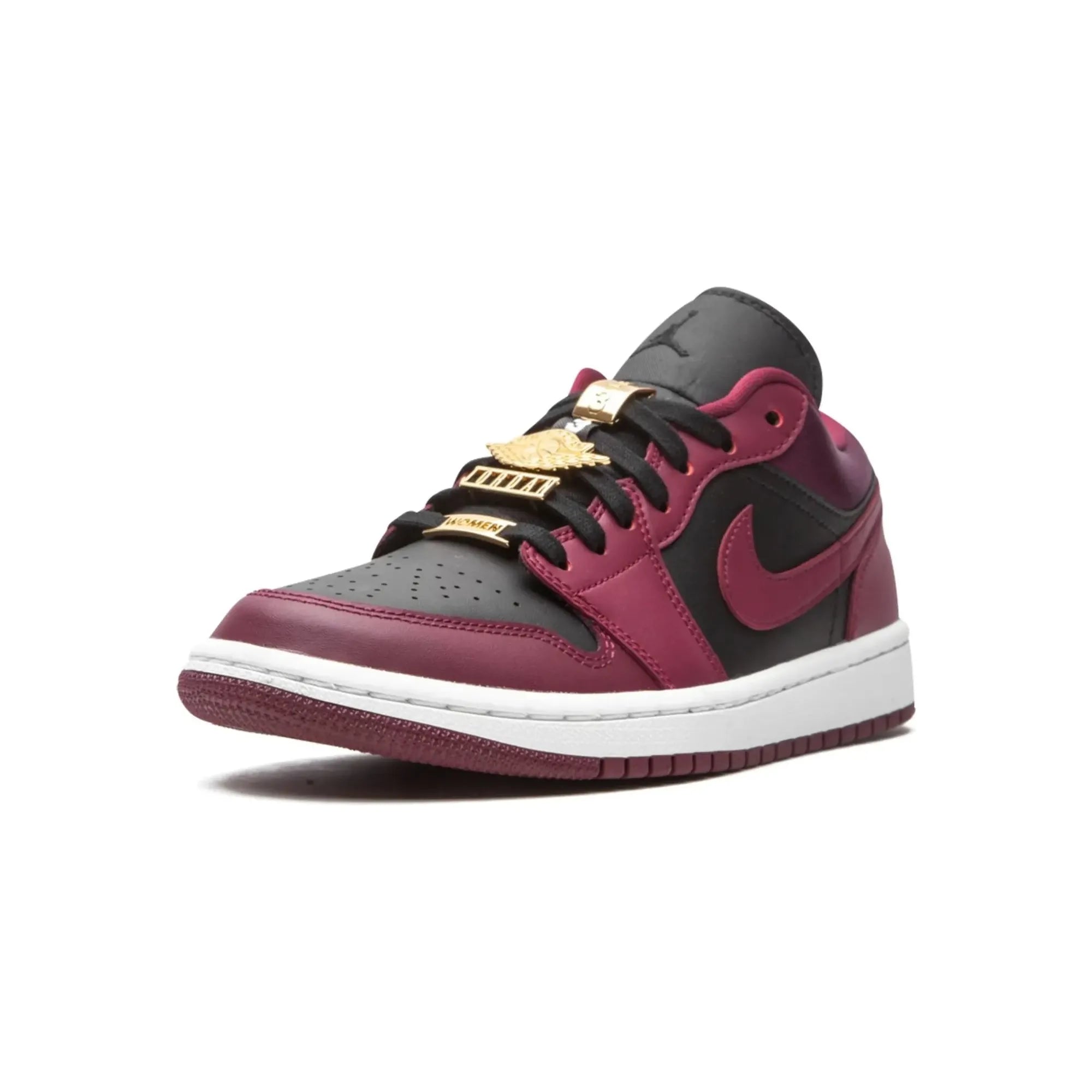 Nike Air Jordan 1 Low "Beetroot" - street-bill.dk
