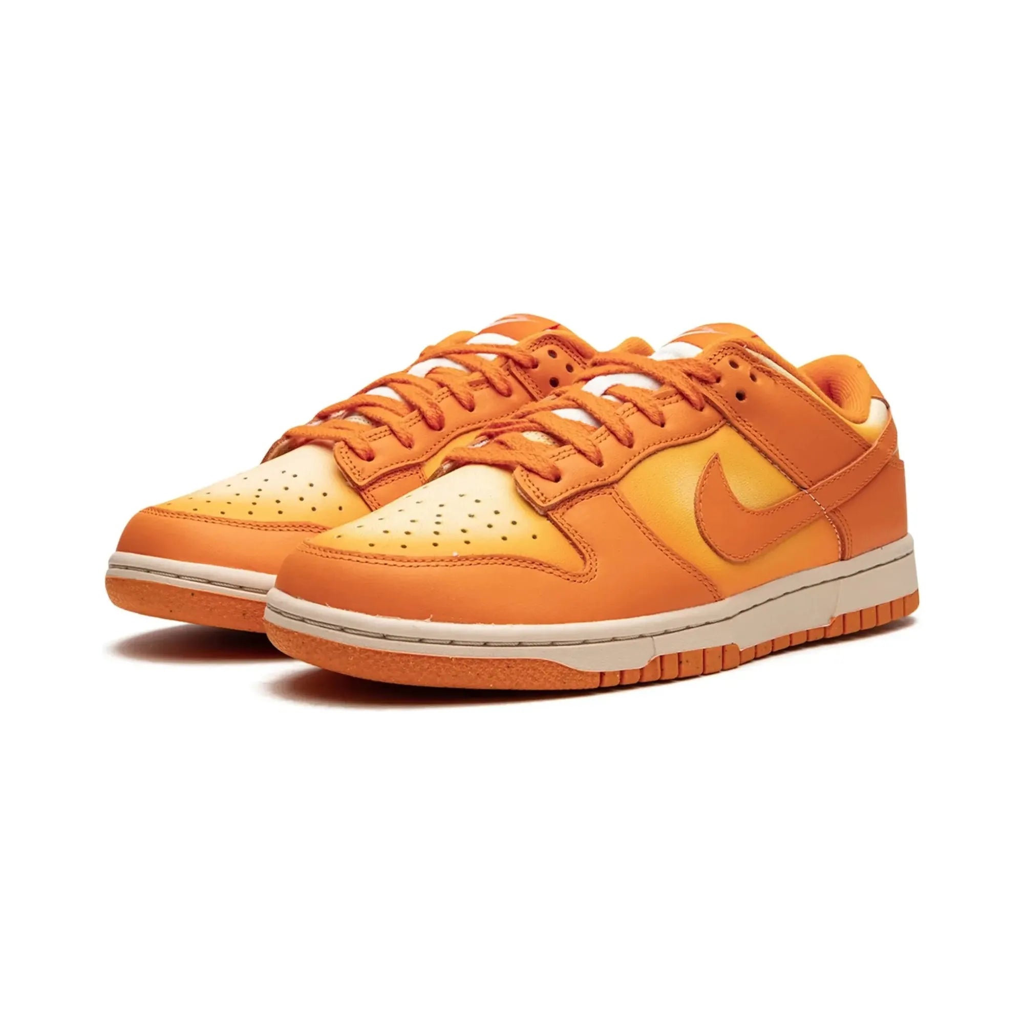 Nike Dunk Low "Magma Orange" - street-bill.dk