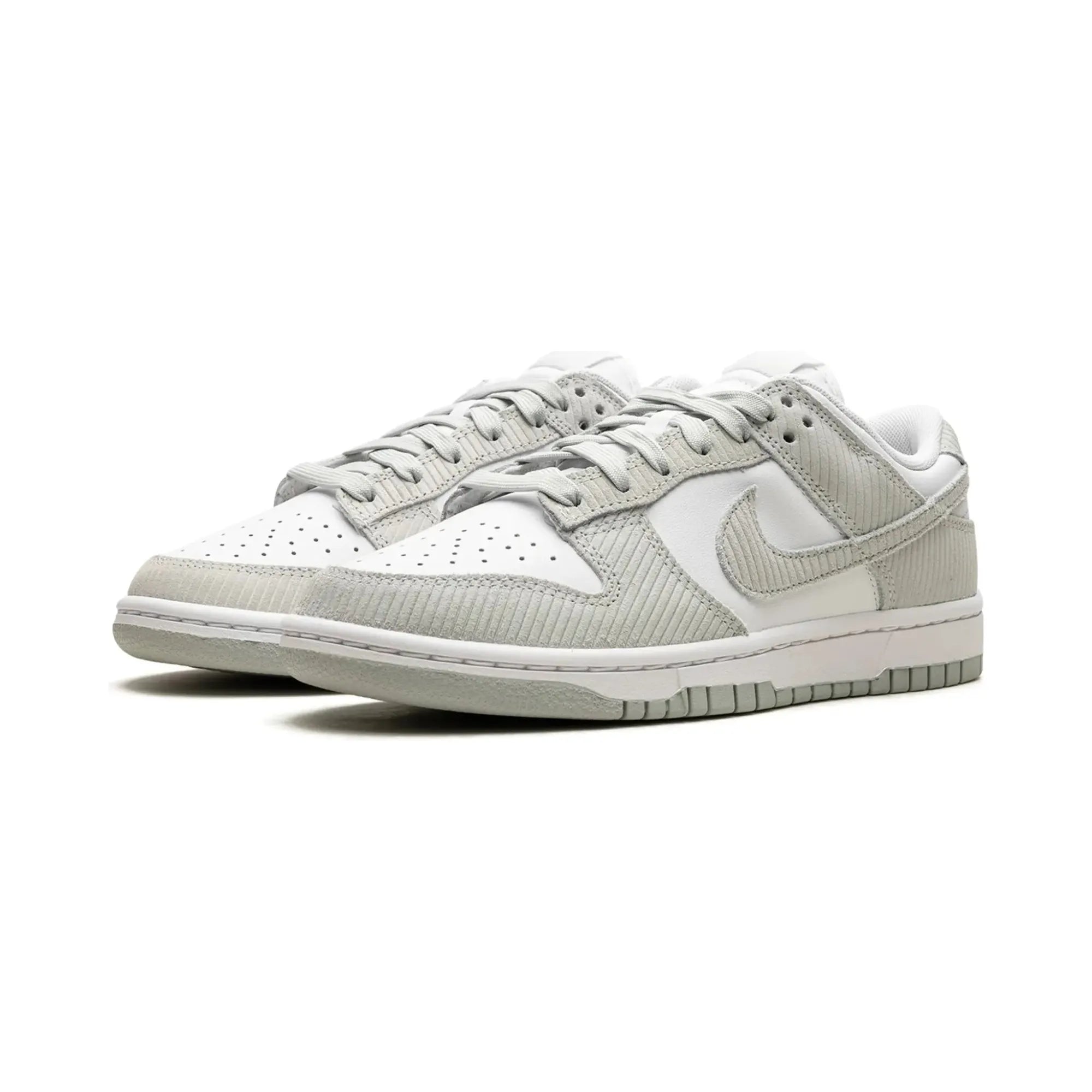 Nike Dunk Low "Light Silver Corduroy" - street-bill.dk